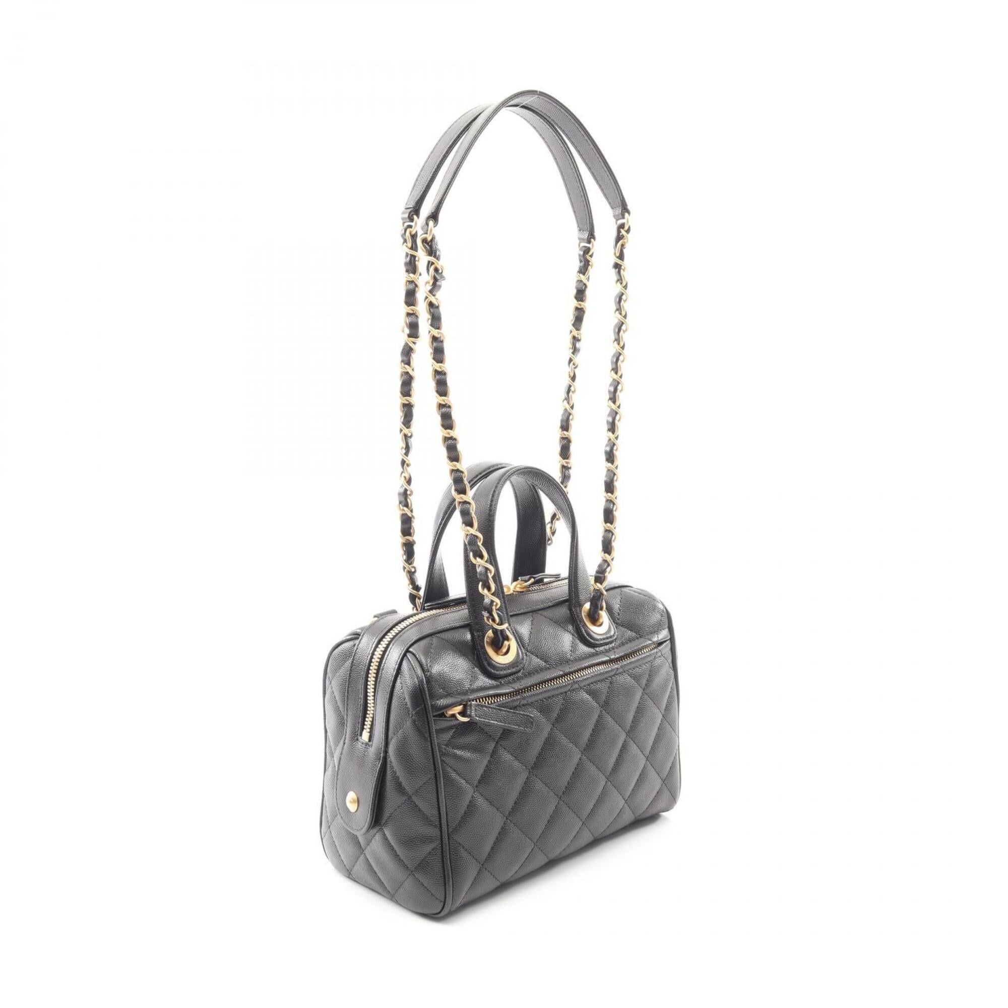 Chanel Matelasse Black Grained Calfskin Handbag Shoulder Bag (Pre-Owned)