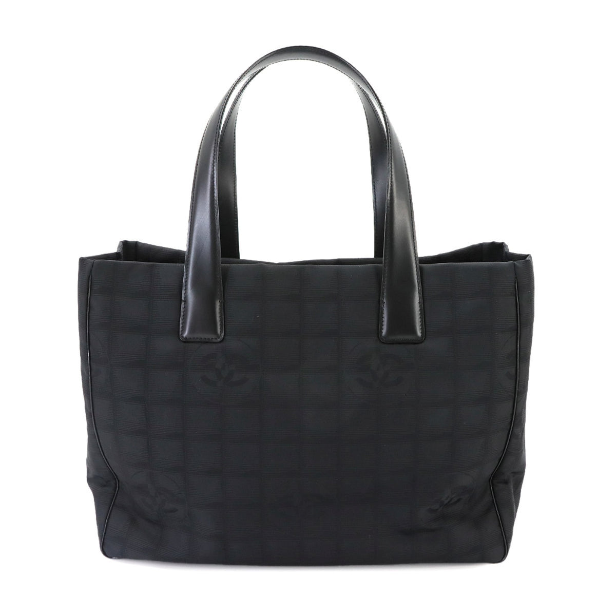 Chanel Black Nylon Leather Handbag Tote Bag Weekend Bag (Pre-Owned)