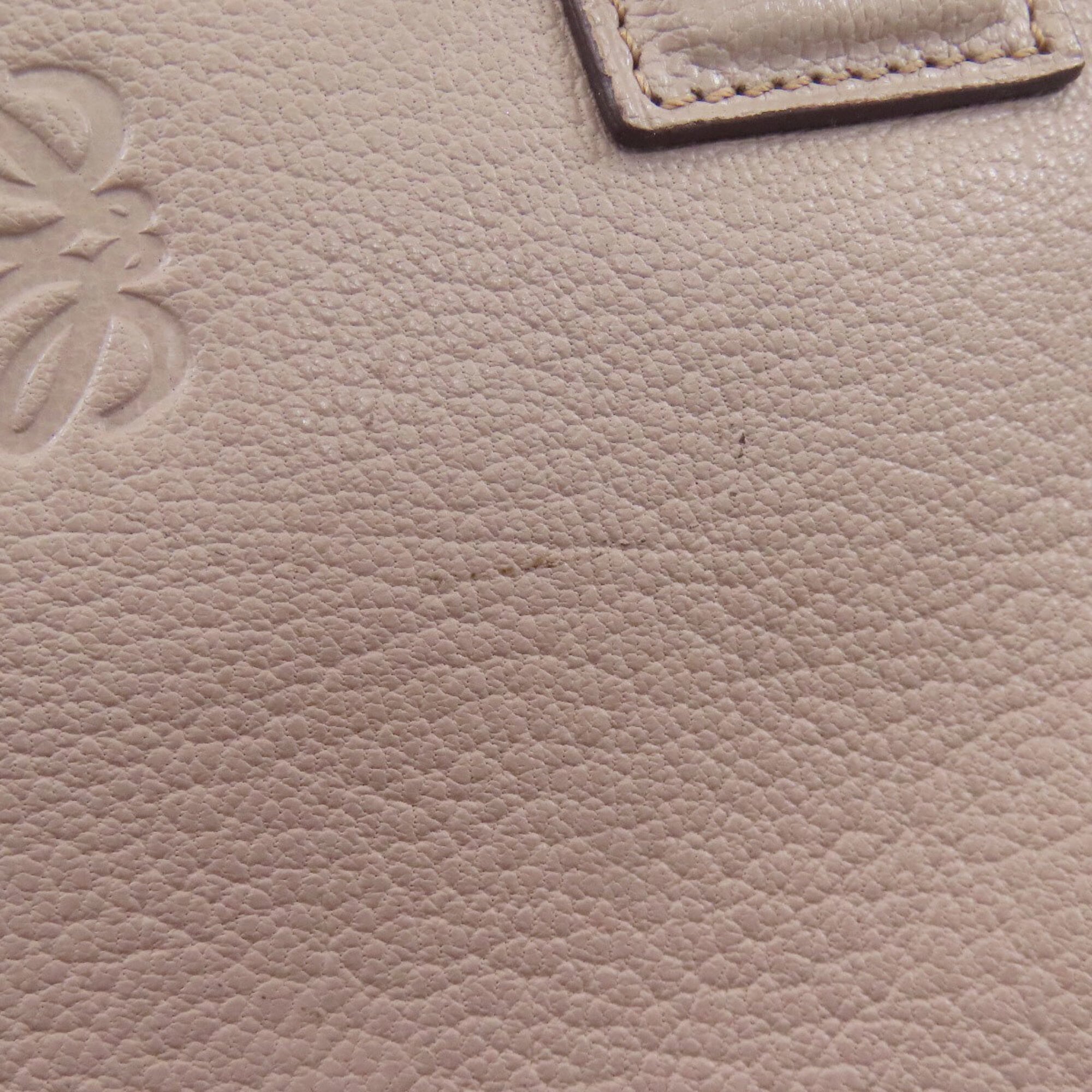 Loewe Grayish Leather Handbag (Pre-Owned)
