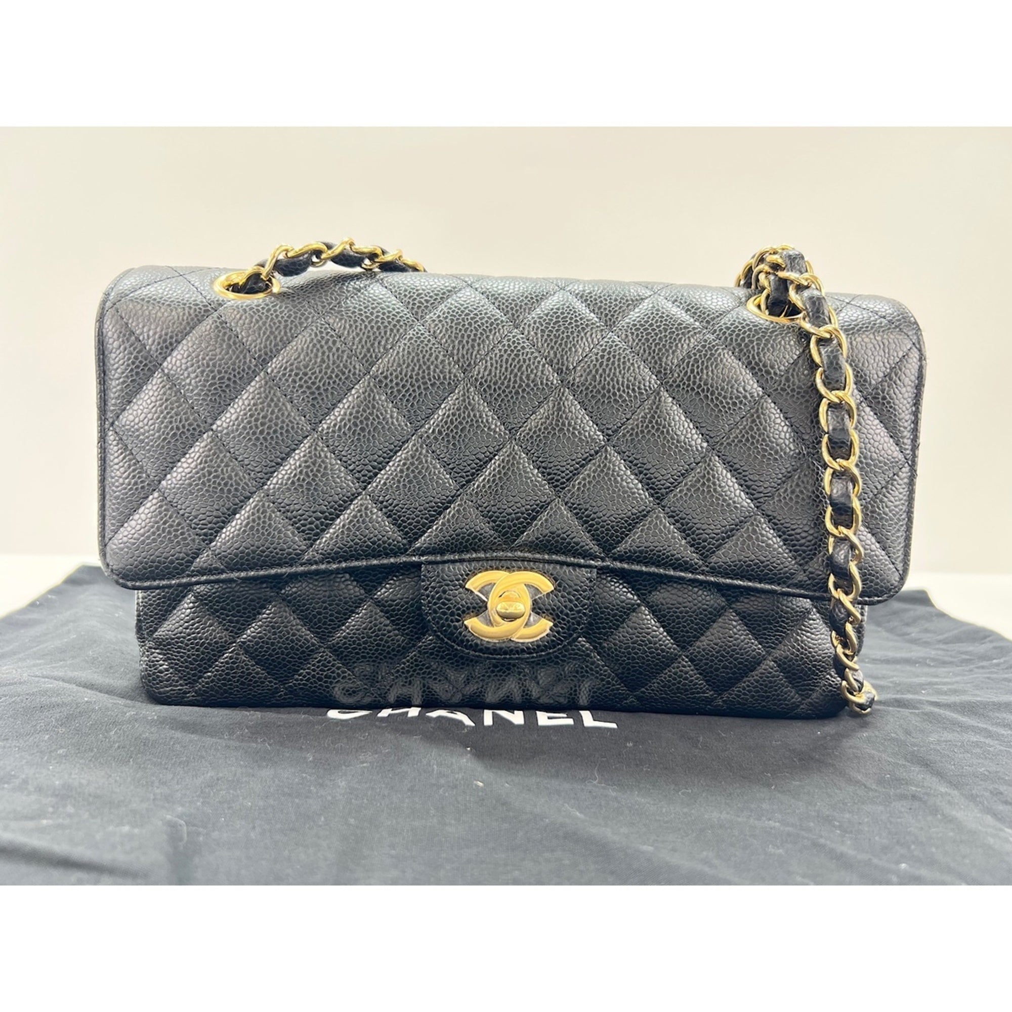 Chanel Matelasse Black Shoulder Bag (Pre-Owned)