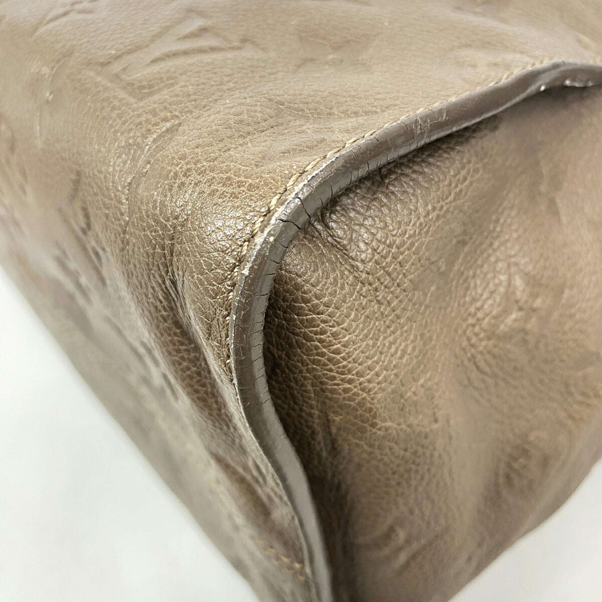 Louis Vuitton Brown Handbag (Pre-Owned)