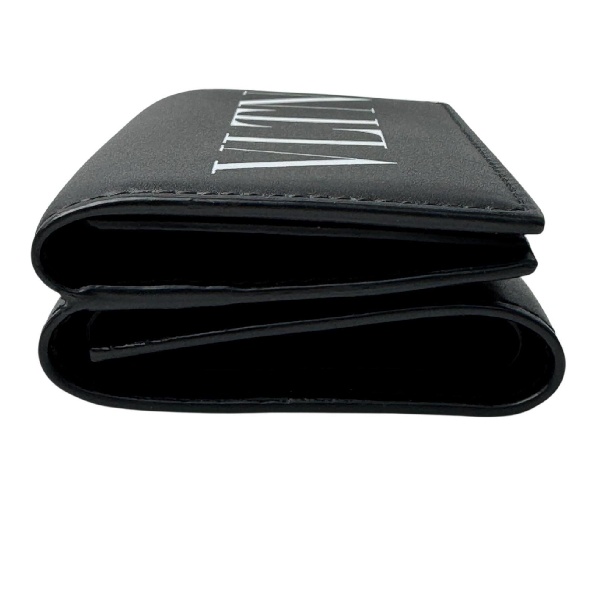 Valentino Garavani Black Leather Wallet (Tri-Fold) (Pre-Owned)