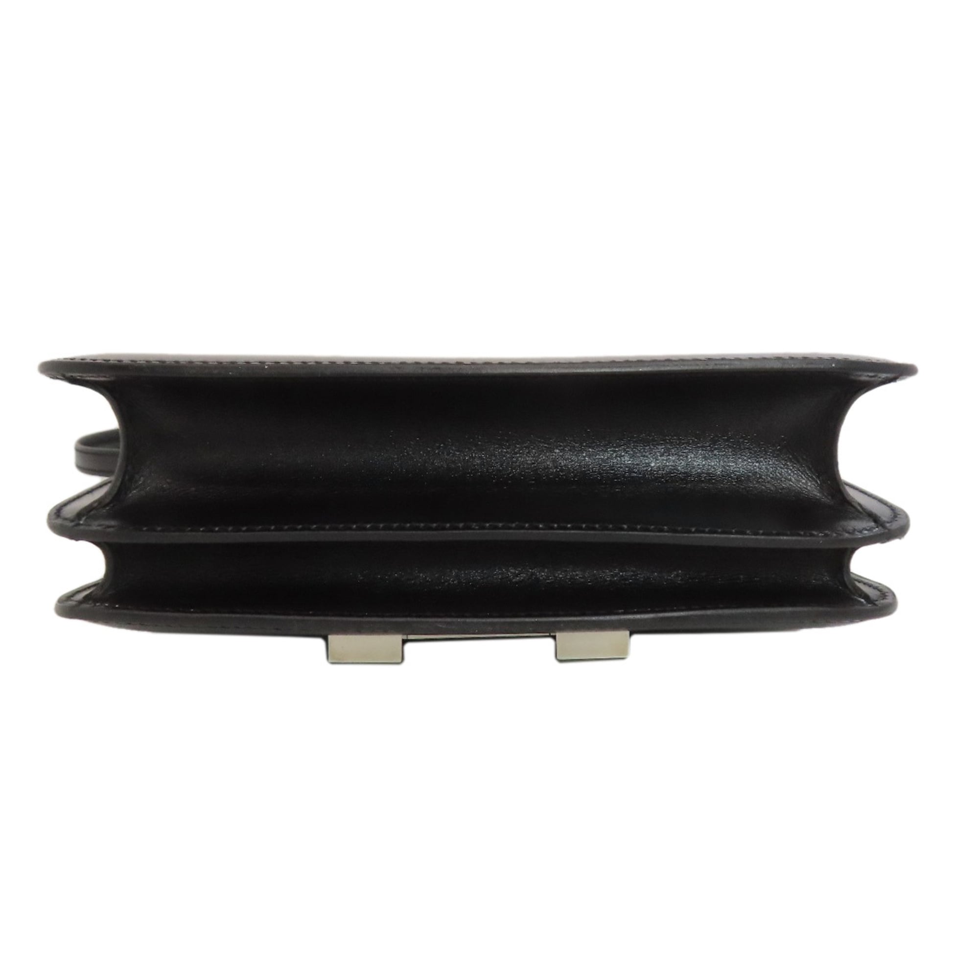 Hermes Black Leather Shoulder Bag (Pre-Owned)