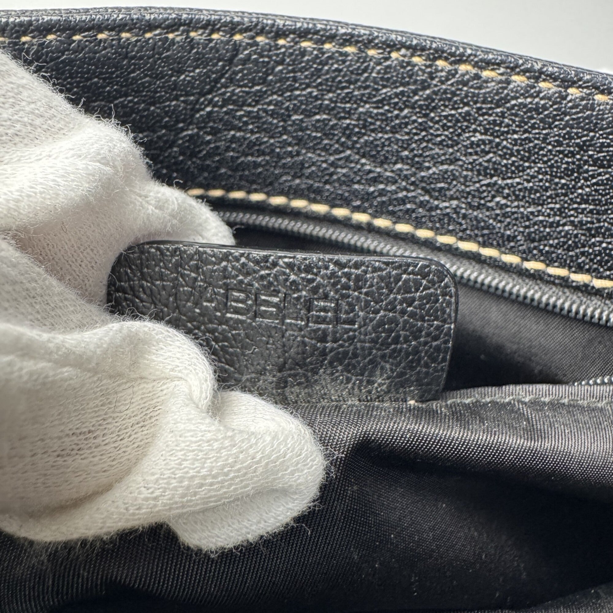 Bvlgari Black Leather Handbag (Pre-Owned)