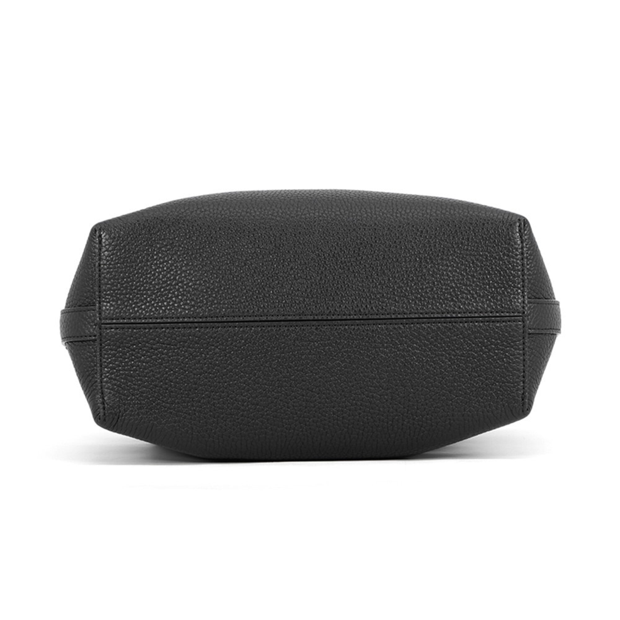 Celine Black Leather Crossbody Bag Shoulder Bag (Pre-Owned)