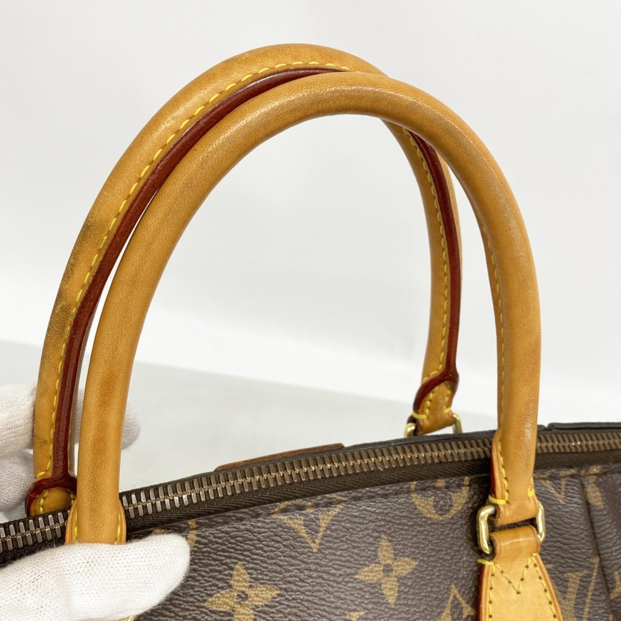 Louis Vuitton Brown Handbag (Pre-Owned)