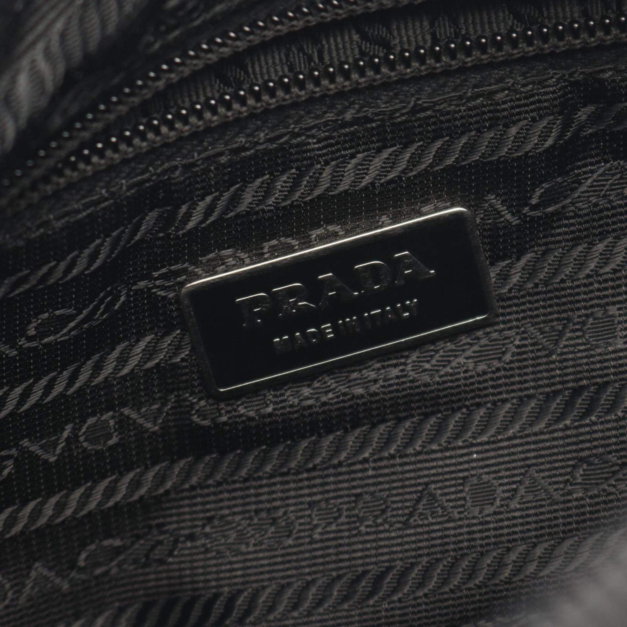 Prada Black Nylon Handbag Shoulder Bag (Pre-Owned)