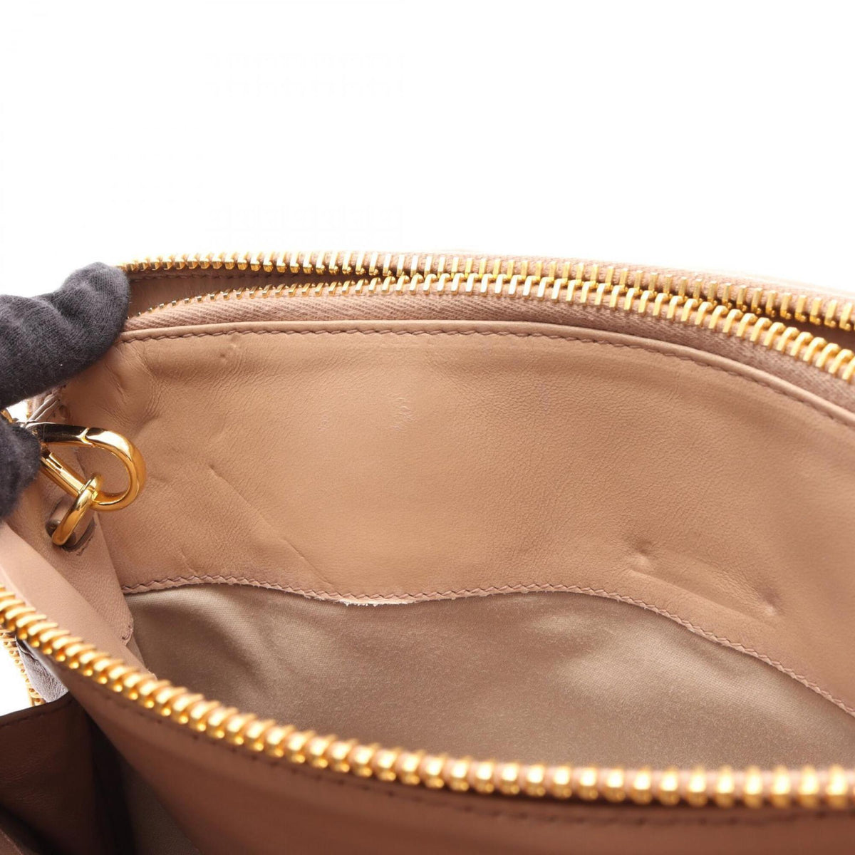 Miu Miu Matelasse Pink Leather Handbag Shoulder Bag (Pre-Owned)