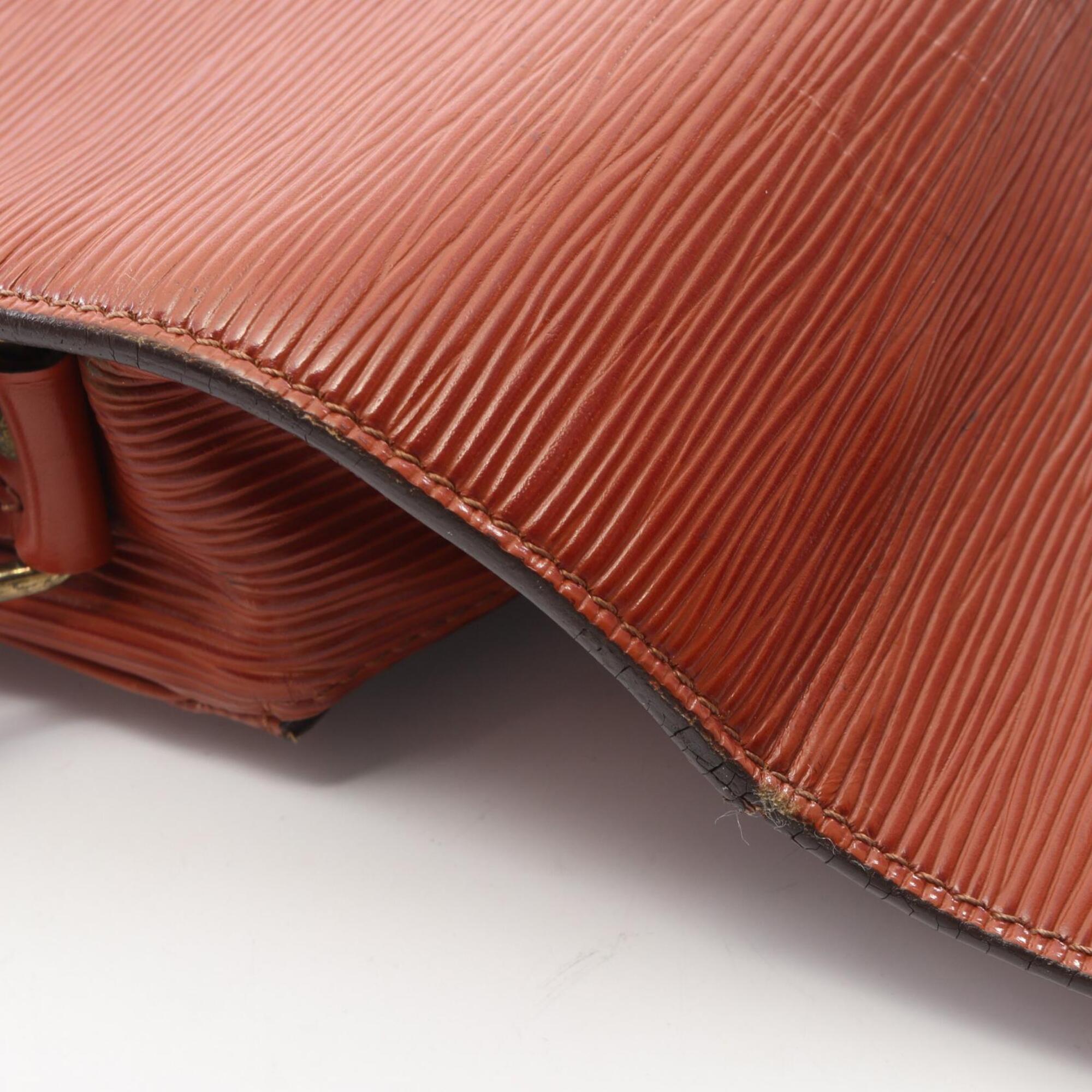 Louis Vuitton Brown Leather Handbag Shoulder Bag (Pre-Owned)
