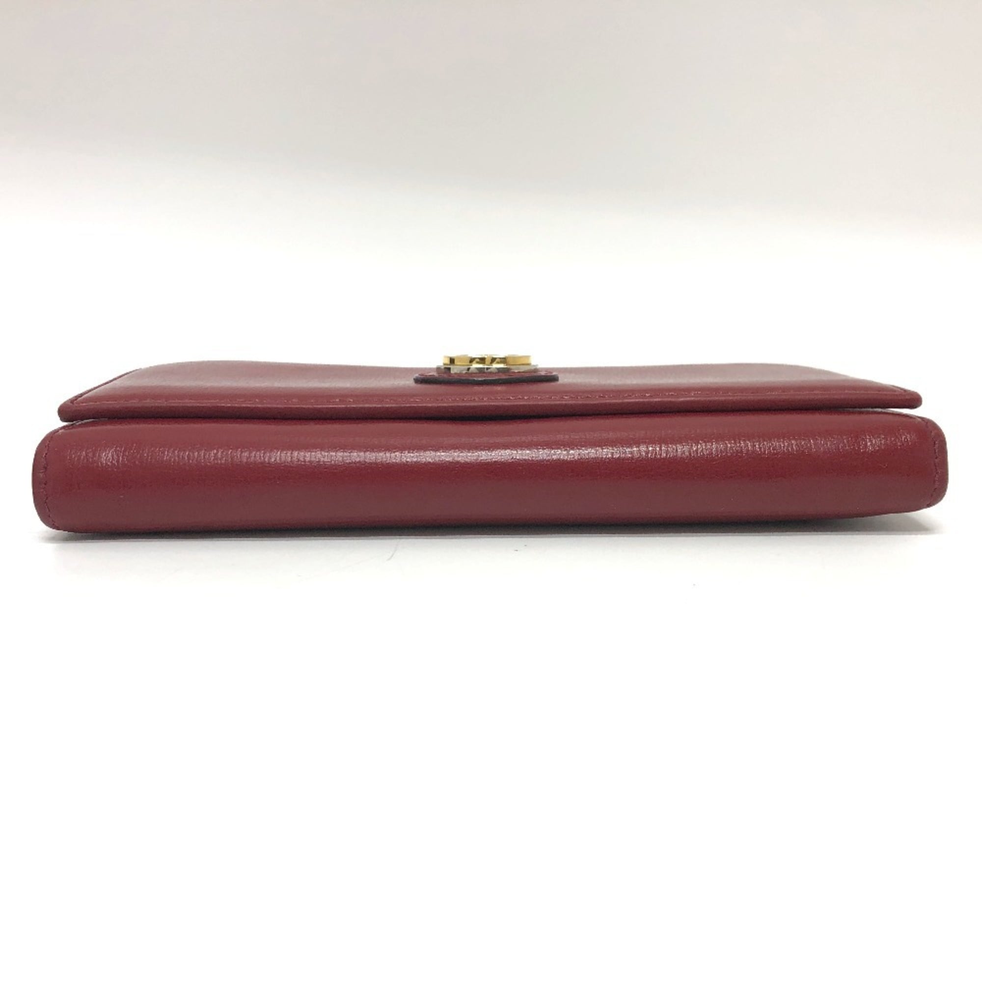 Gucci Red Color Leather Long Wallet (Bi-Fold) (Pre-Owned)