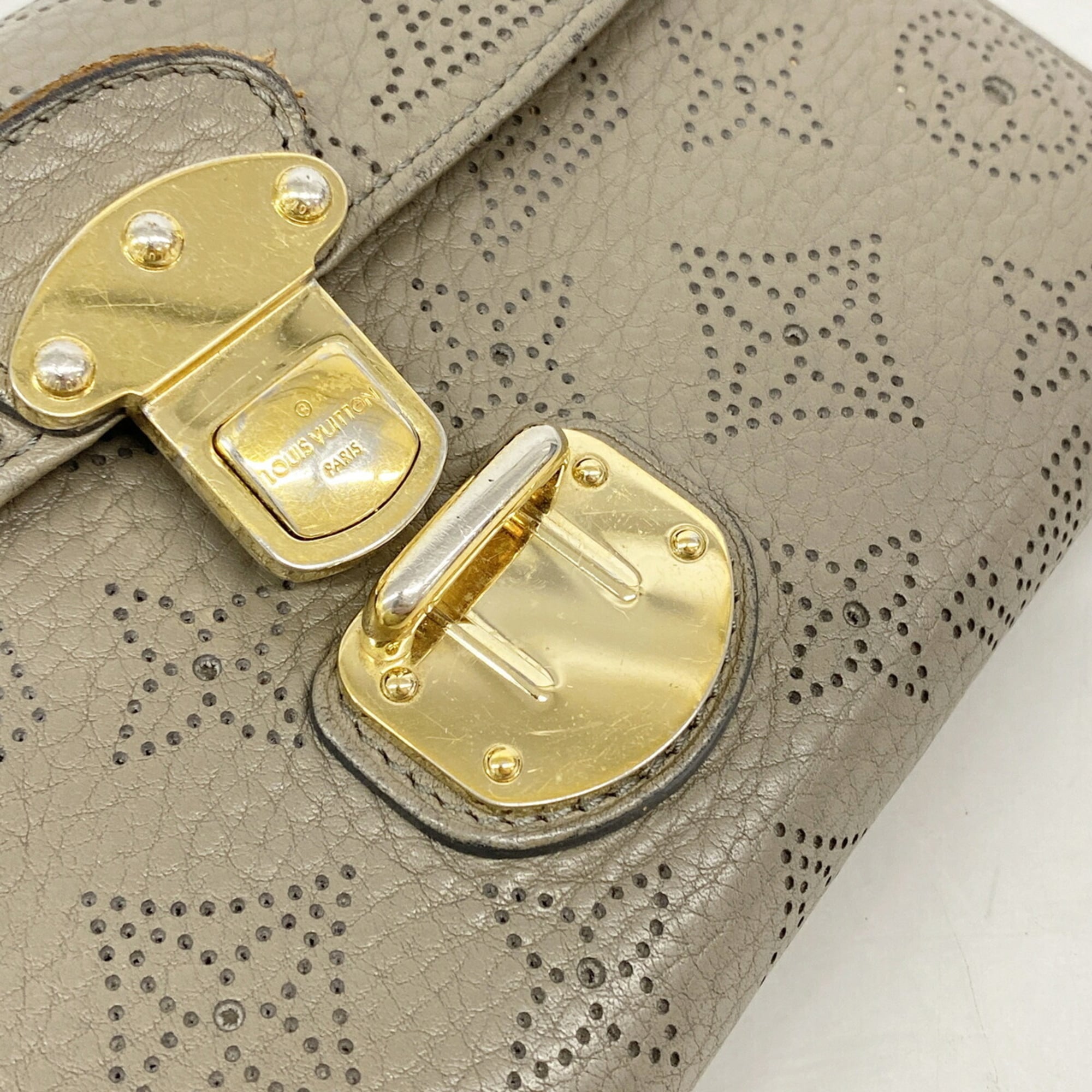 Louis Vuitton Taupe Long Wallet (Tri-Fold) (Pre-Owned)