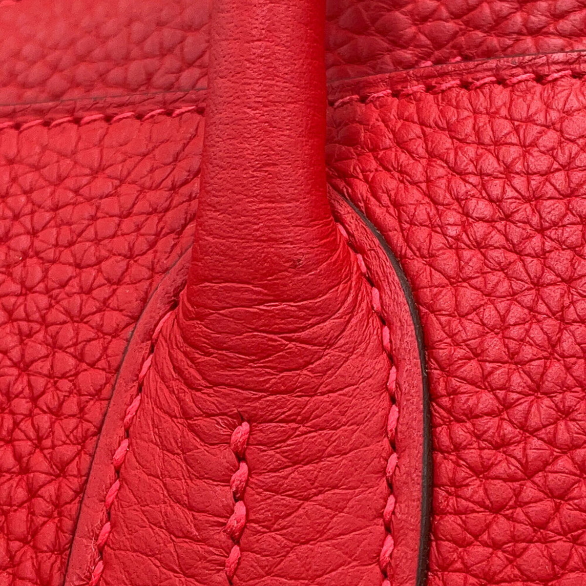 Hermes Rouge Casaque Taurillon Clemence Leather Handbag (Pre-Owned)