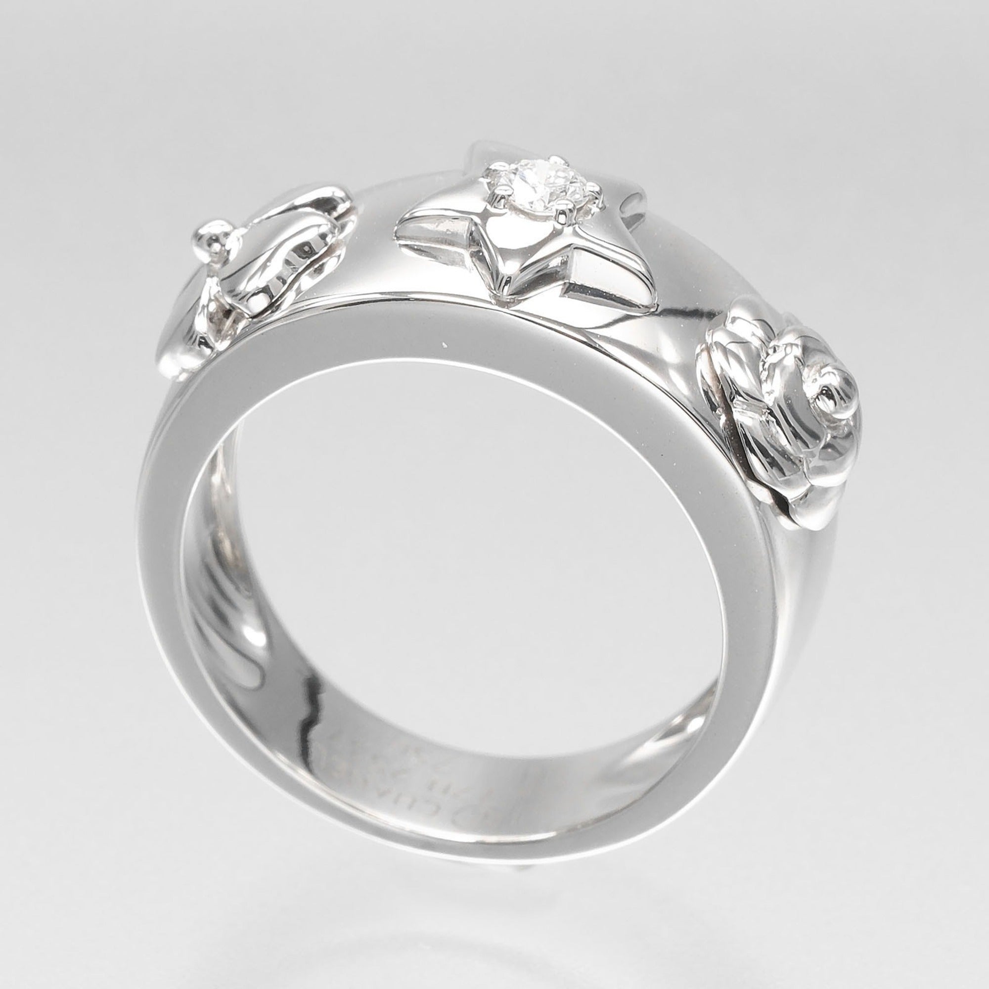 Chanel White Gold (18K) Band Ring (Pre-Owned)