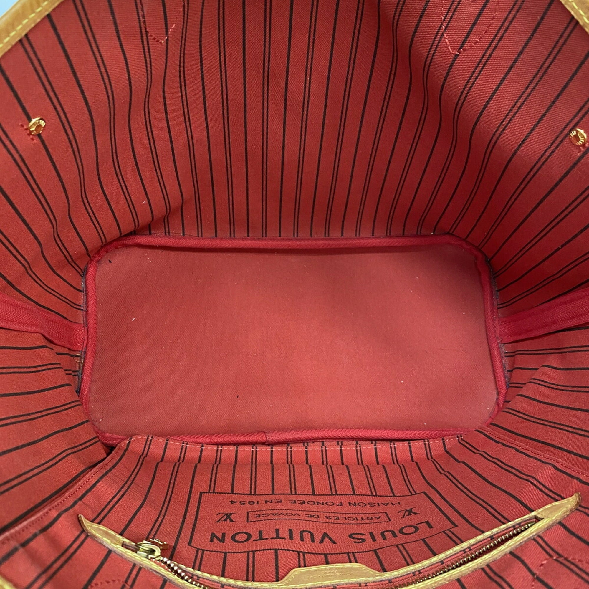 Louis Vuitton Cerise Tote Bag (Pre-Owned)