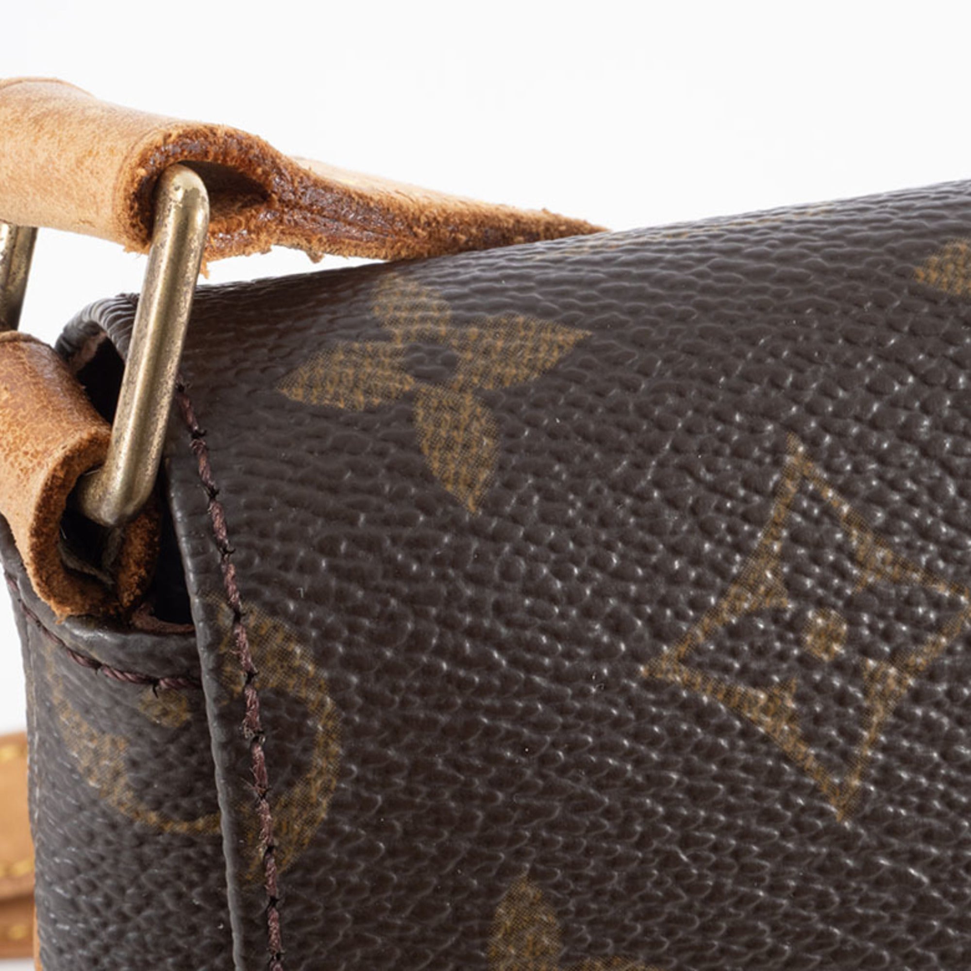 Louis Vuitton Brown Monogram Monogram Canvas Shoulder Bag (Pre-Owned)