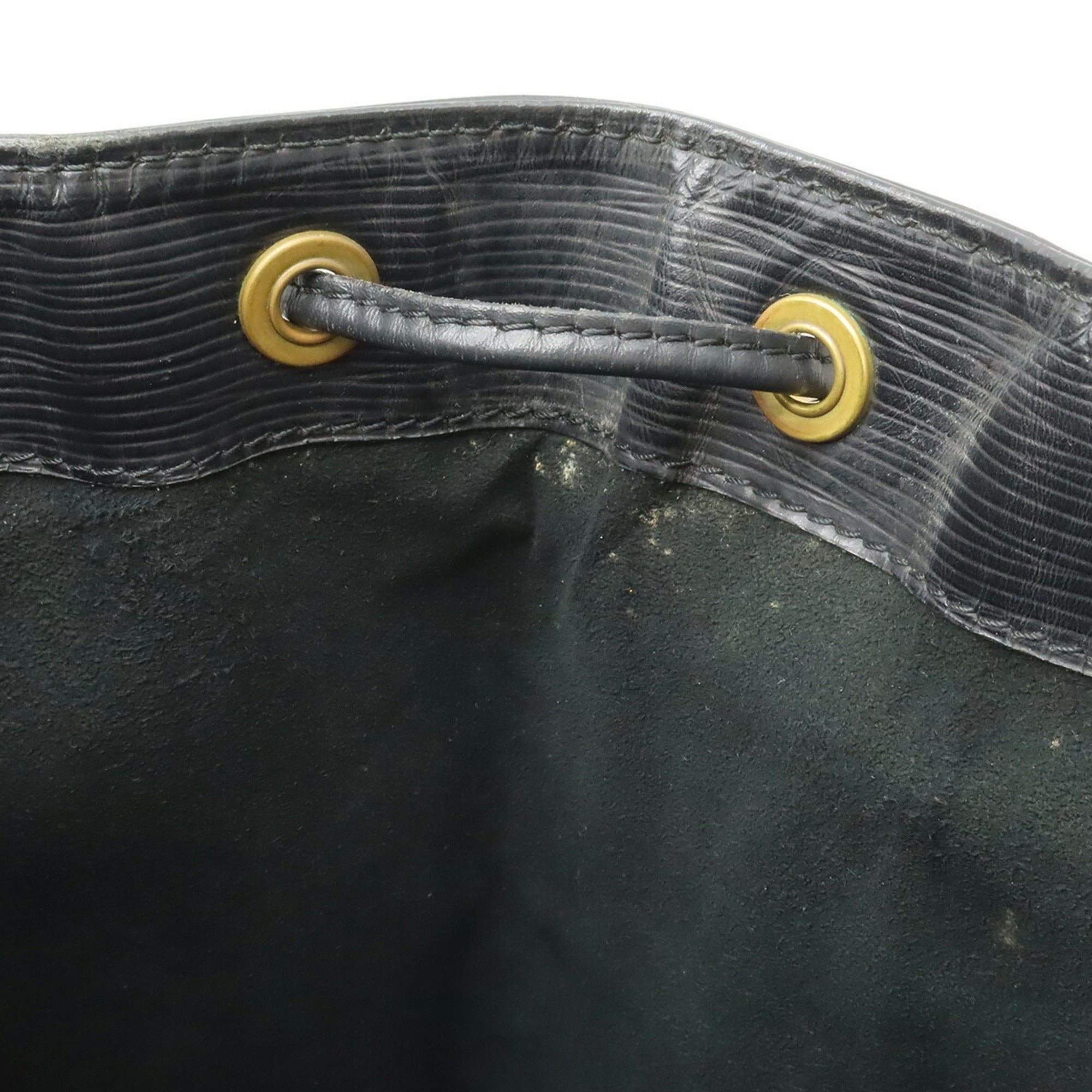 Louis Vuitton Black Noir Epi Leather Shoulder Bag (Pre-Owned)
