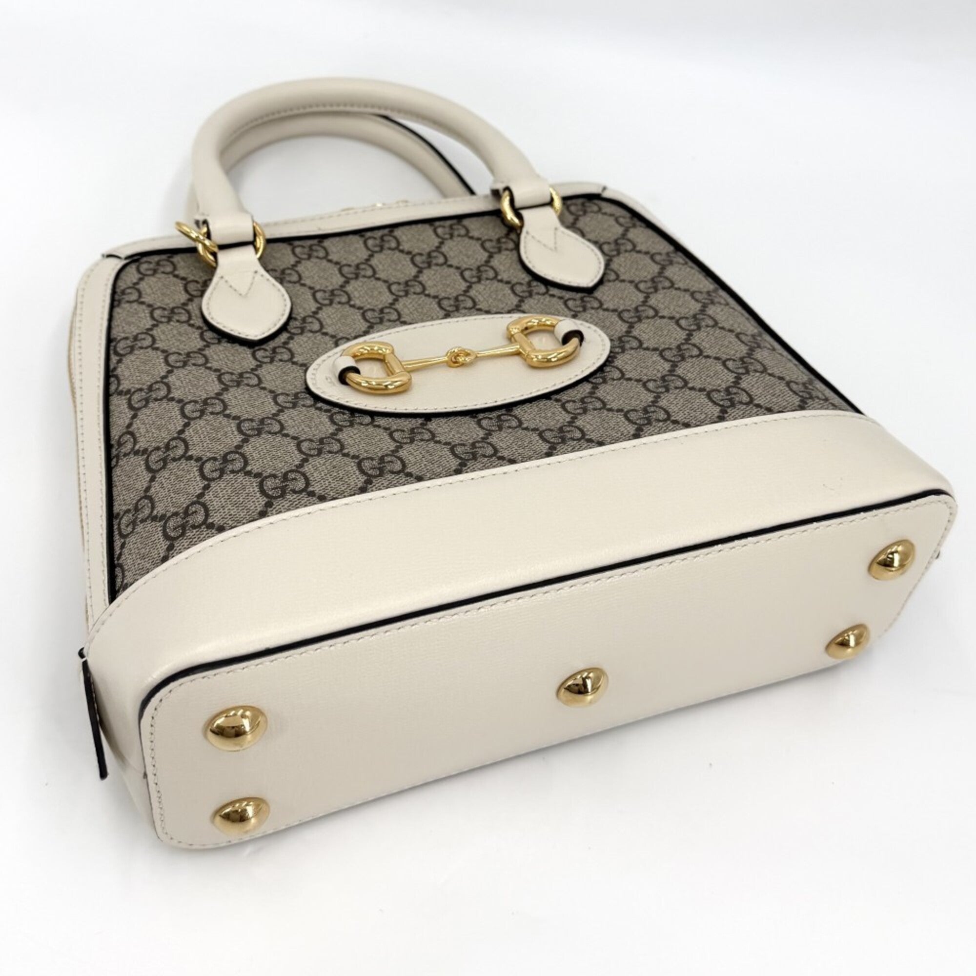 Gucci Beige White Gg Supreme Leather Handbag Shoulder Bag (Pre-Owned)