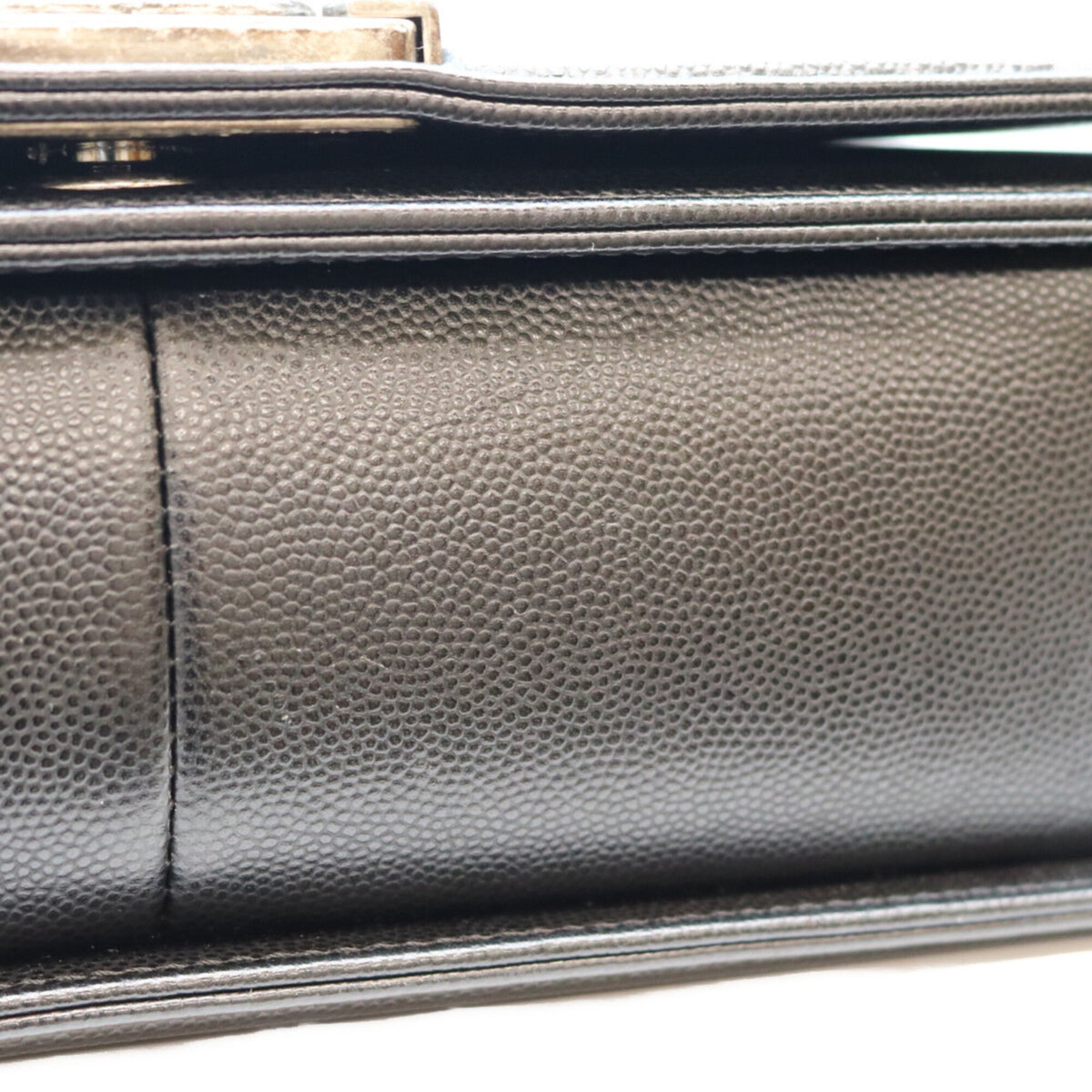 Chanel Black Grained Calfskin Shoulder Bag (Pre-Owned)