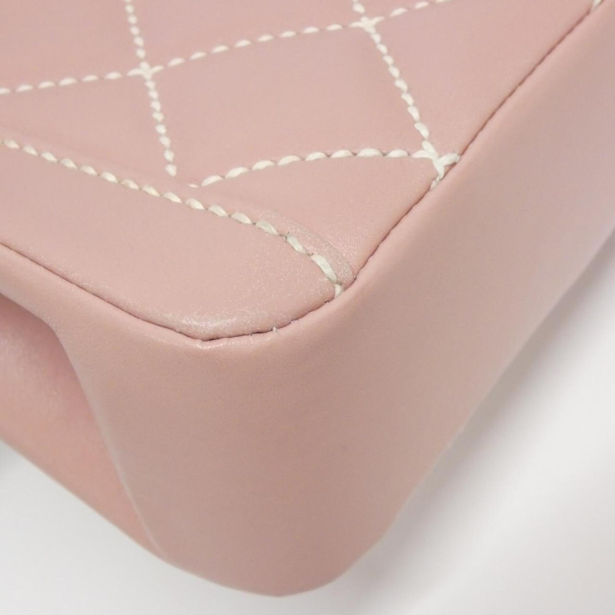 Chanel Wild Stitch Pink Leather Handbag (Pre-Owned)