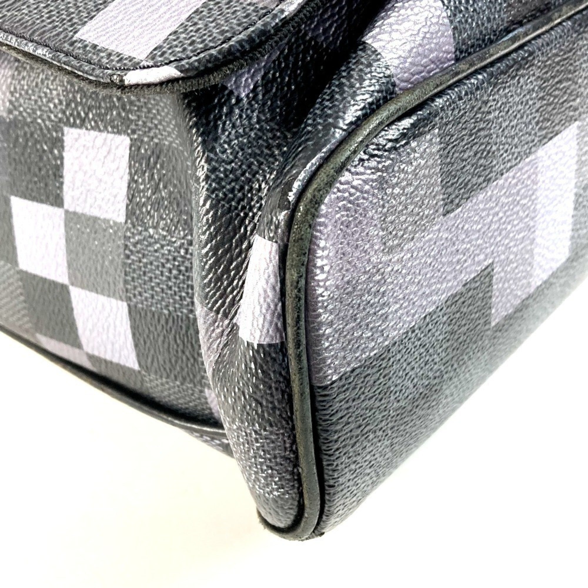 Louis Vuitton Black Damier Graphite Shoulder Bag (Pre-Owned)