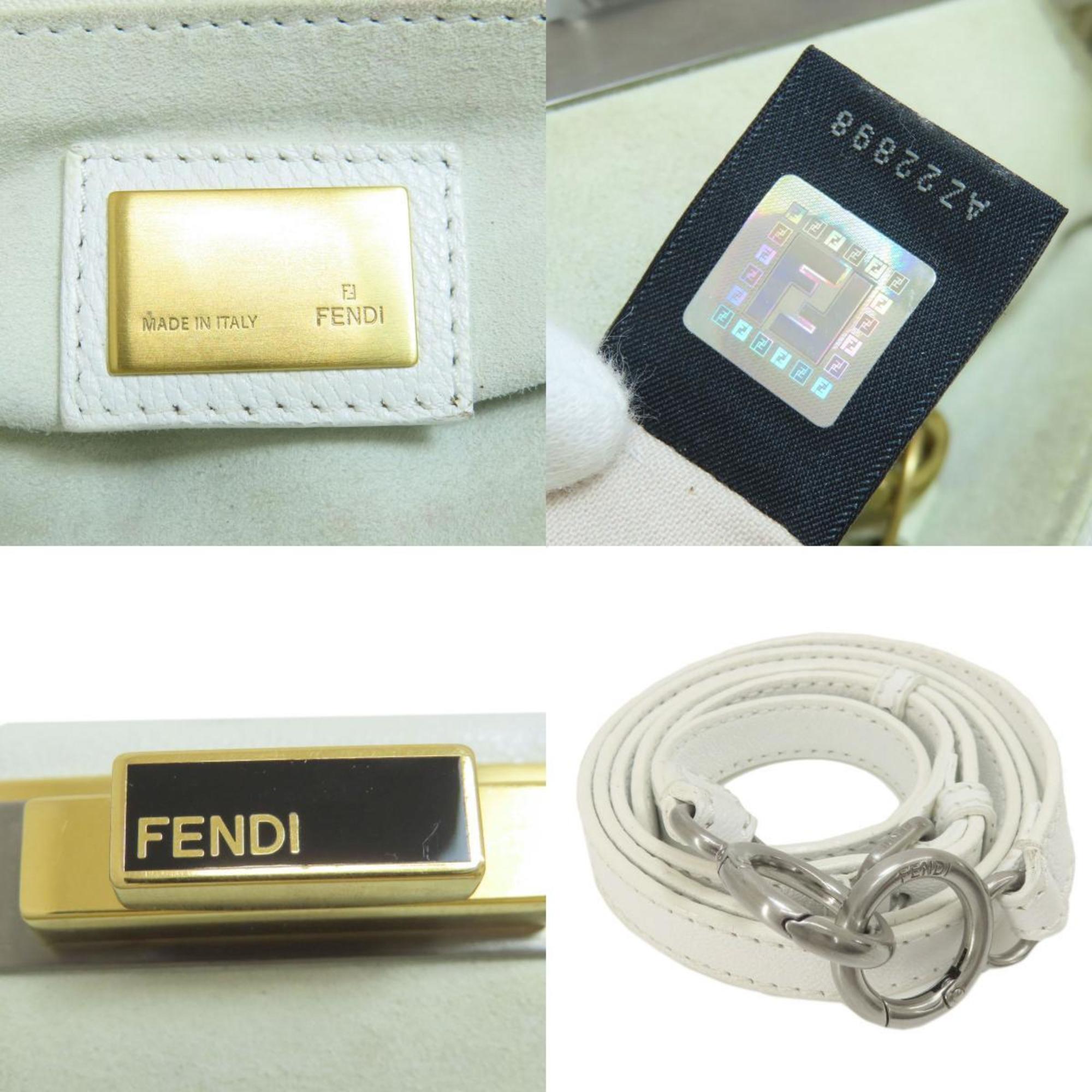 Fendi White Leather Handbag (Pre-Owned)