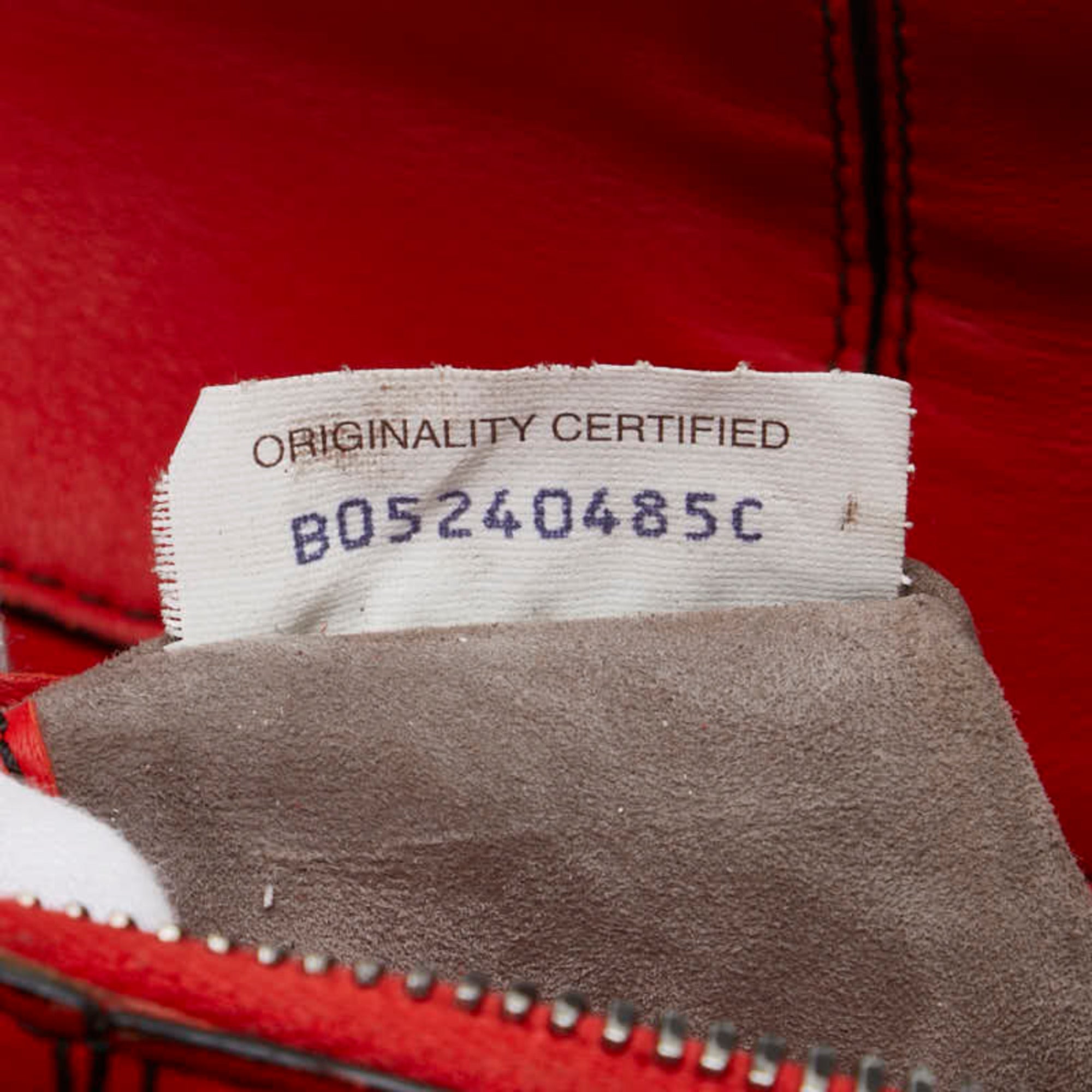 Bottega Veneta Red Color Leather Handbag (Pre-Owned)