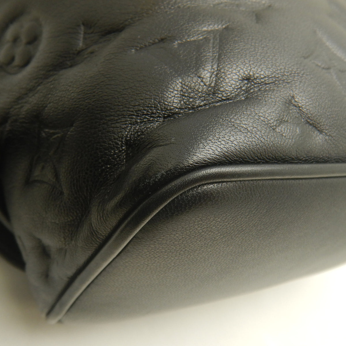 Louis Vuitton Noir Leather Backpack (Pre-Owned)
