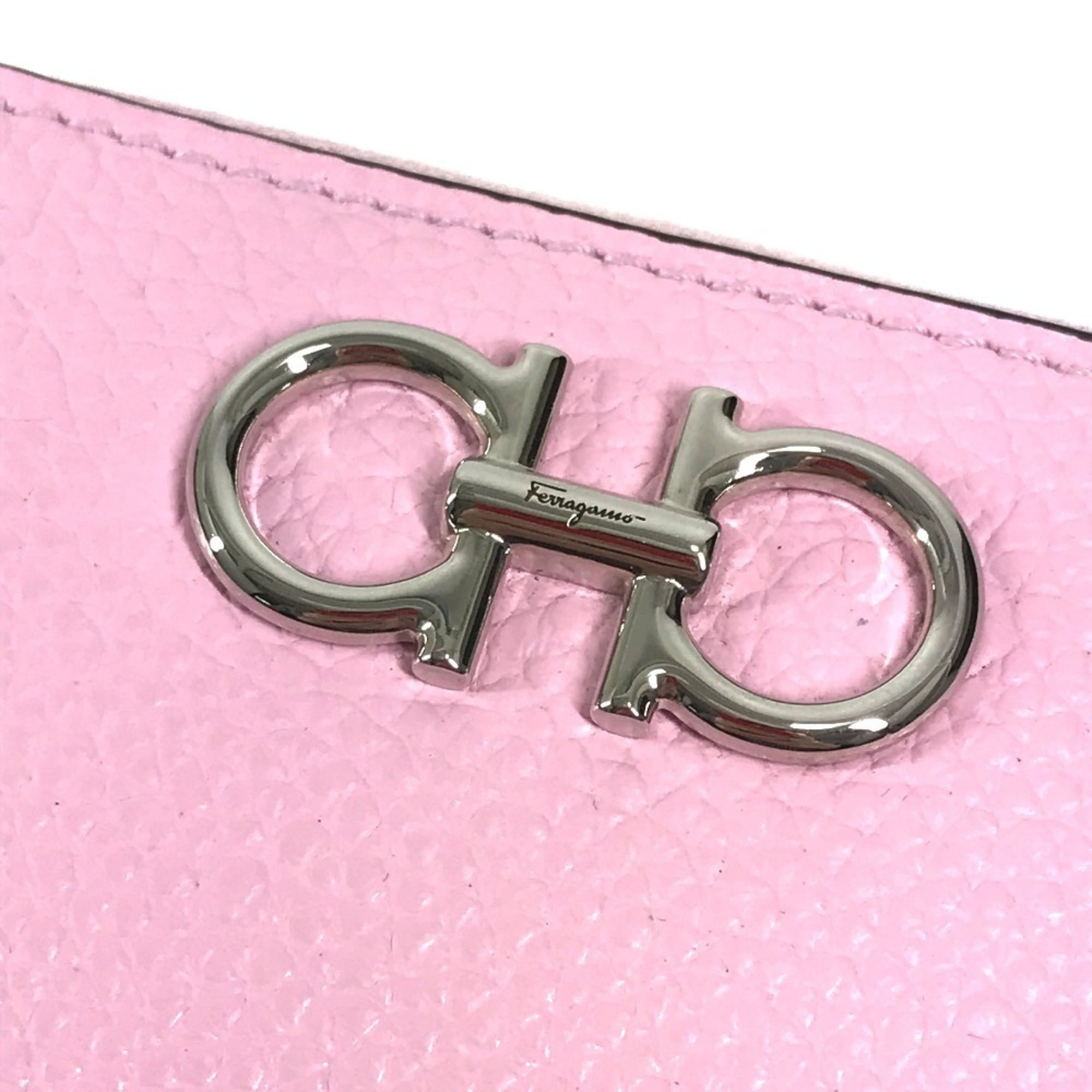 Salvatore Ferragamo Pink Leather Coin Purse/Coin Case (Pre-Owned)