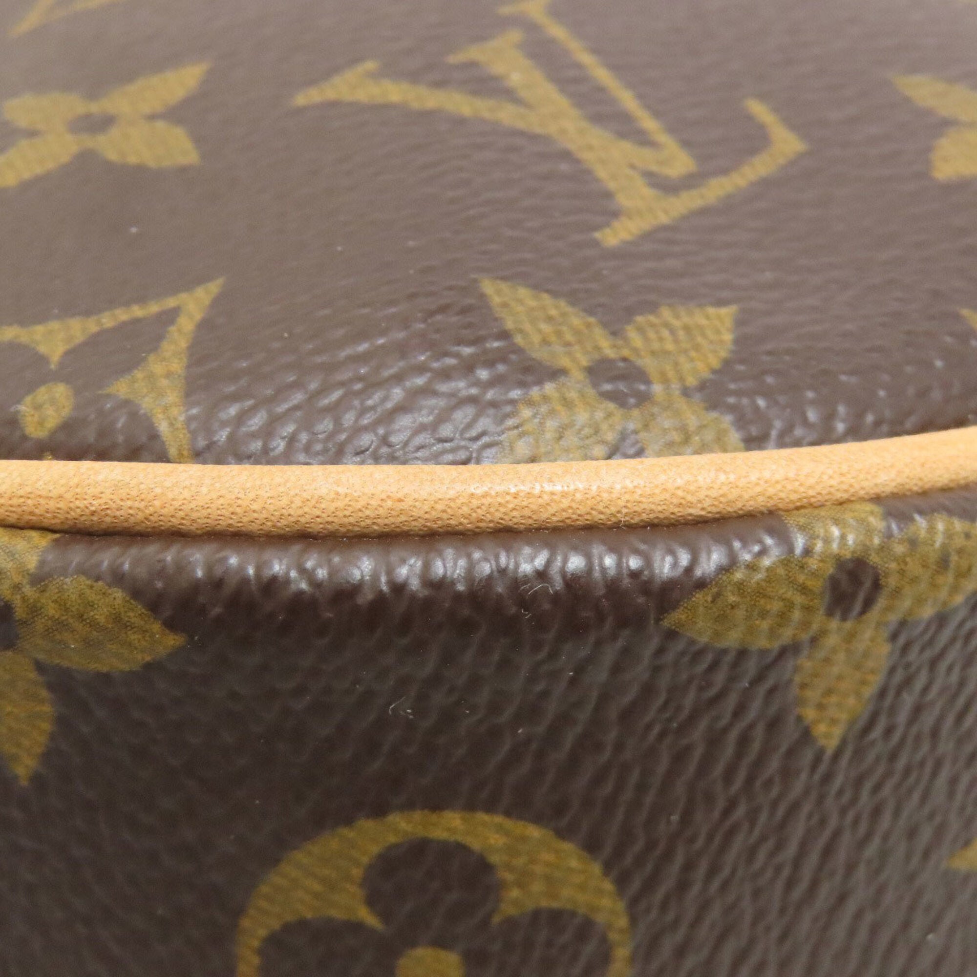 Louis Vuitton Monogram Monogram Shoulder Bag (Pre-Owned)