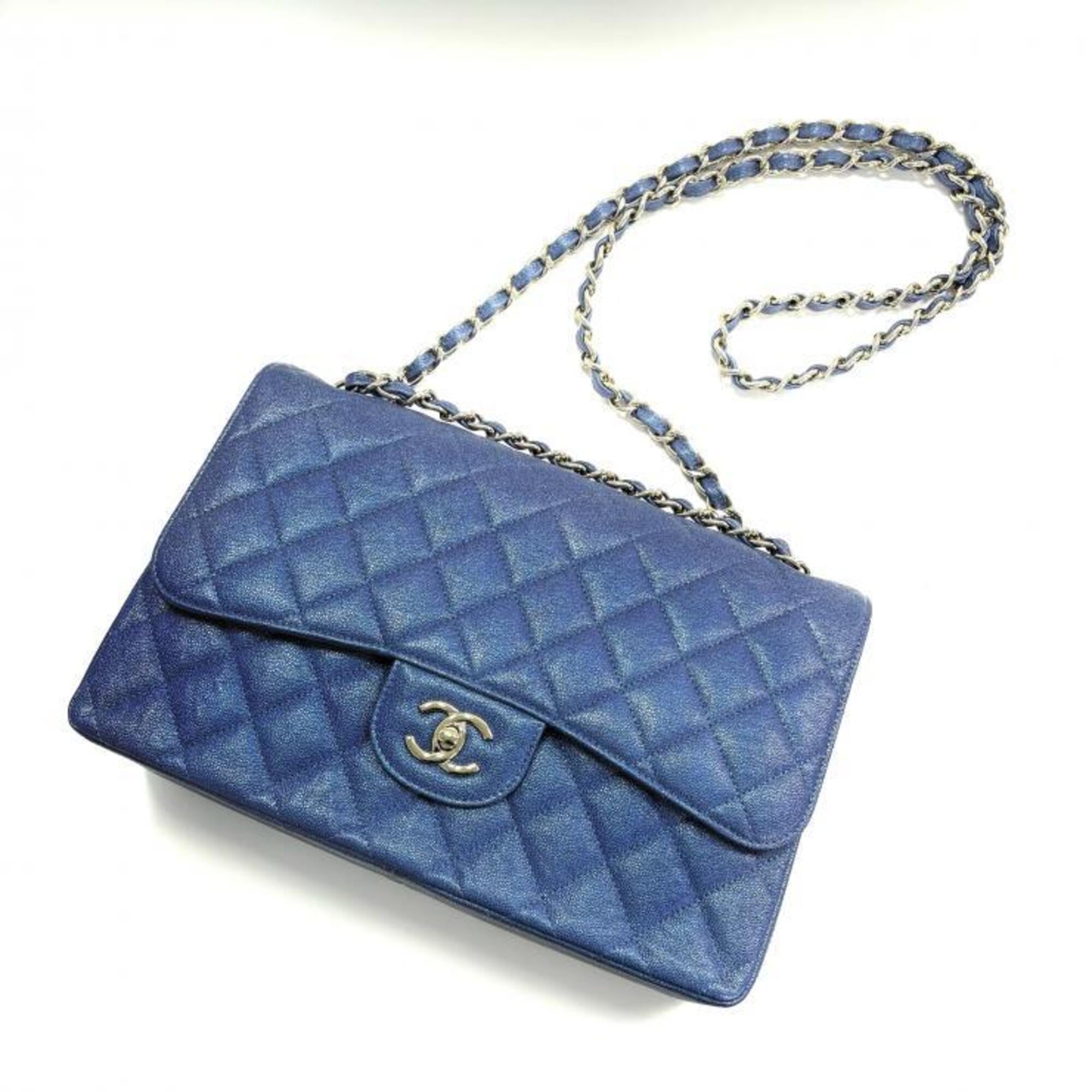 Chanel Blue Grained Calfskin Shoulder Bag (Pre-Owned)