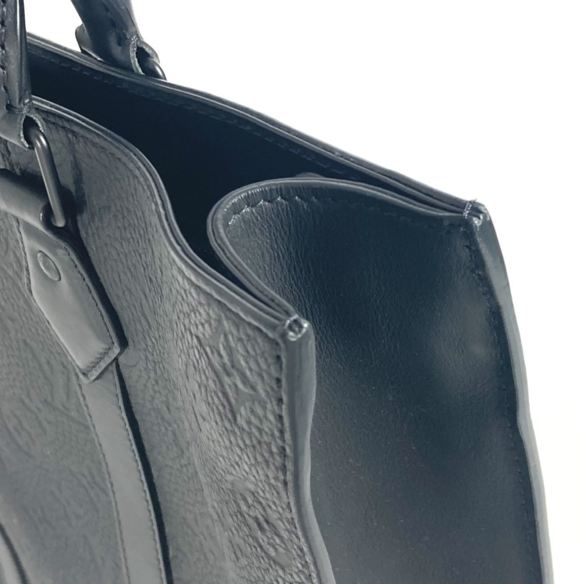 Louis Vuitton Black Noir Leather Handbag Tote Bag (Pre-Owned)