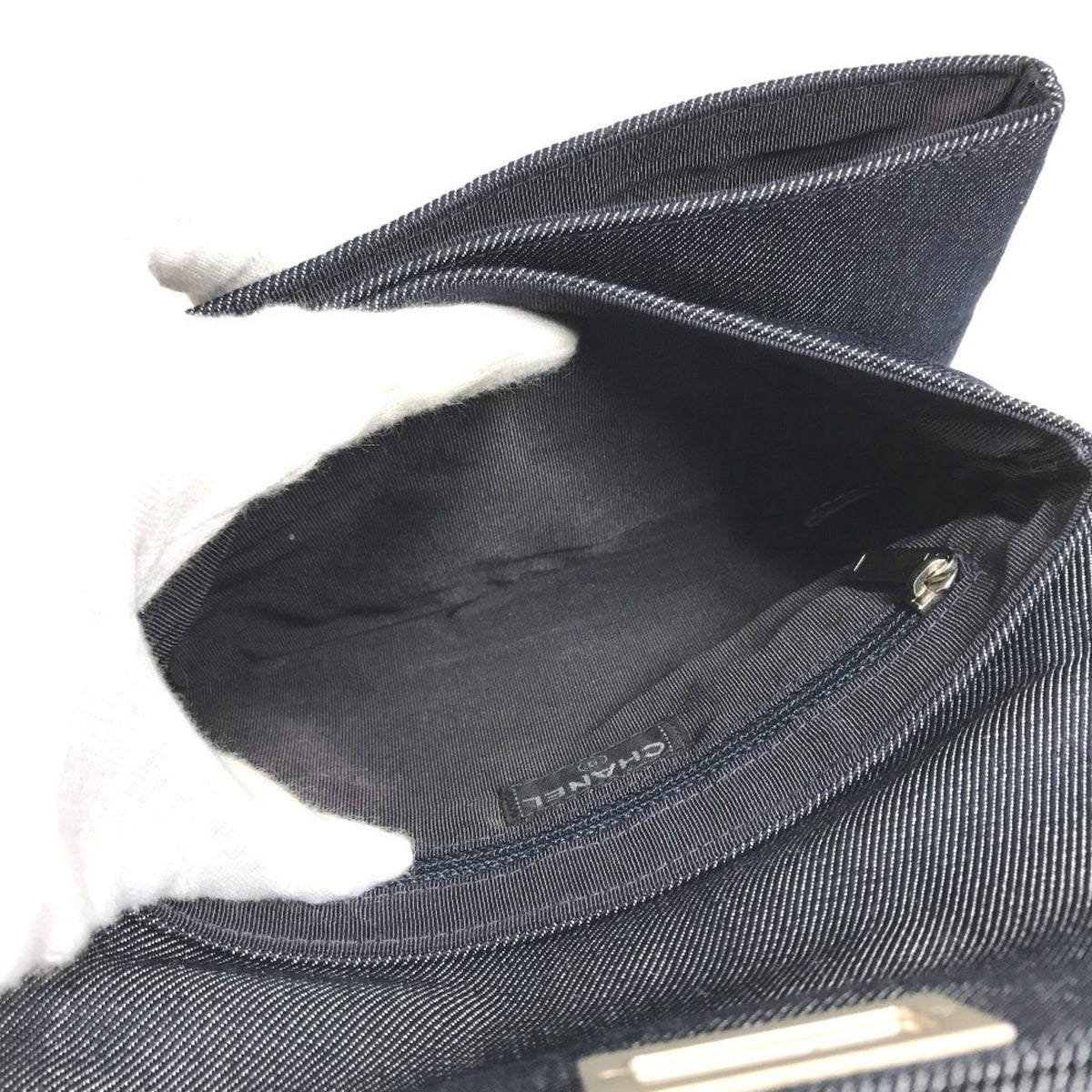 Chanel 2.55 Blue Denim Clutch Bag (Pre-Owned)