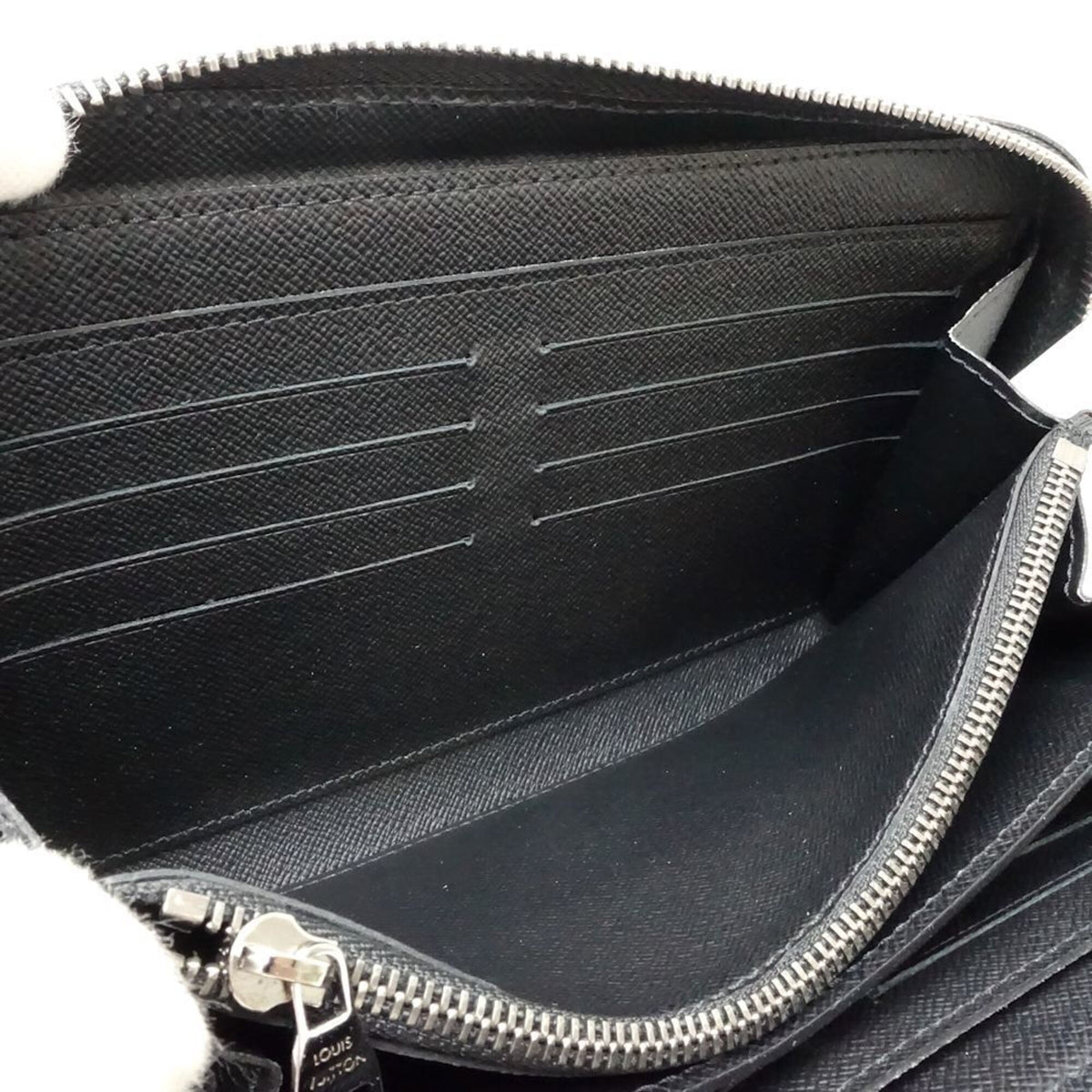 Louis Vuitton Black Monogram Eclipse Long Wallet (Bi-Fold) (Pre-Owned)