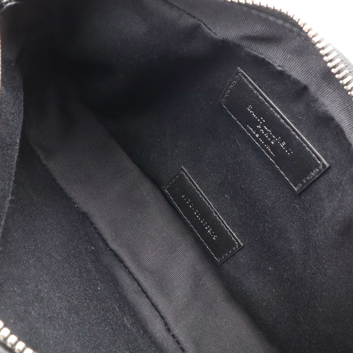Yves Saint Laurent Black Leather Clutch Bag (Pre-Owned)