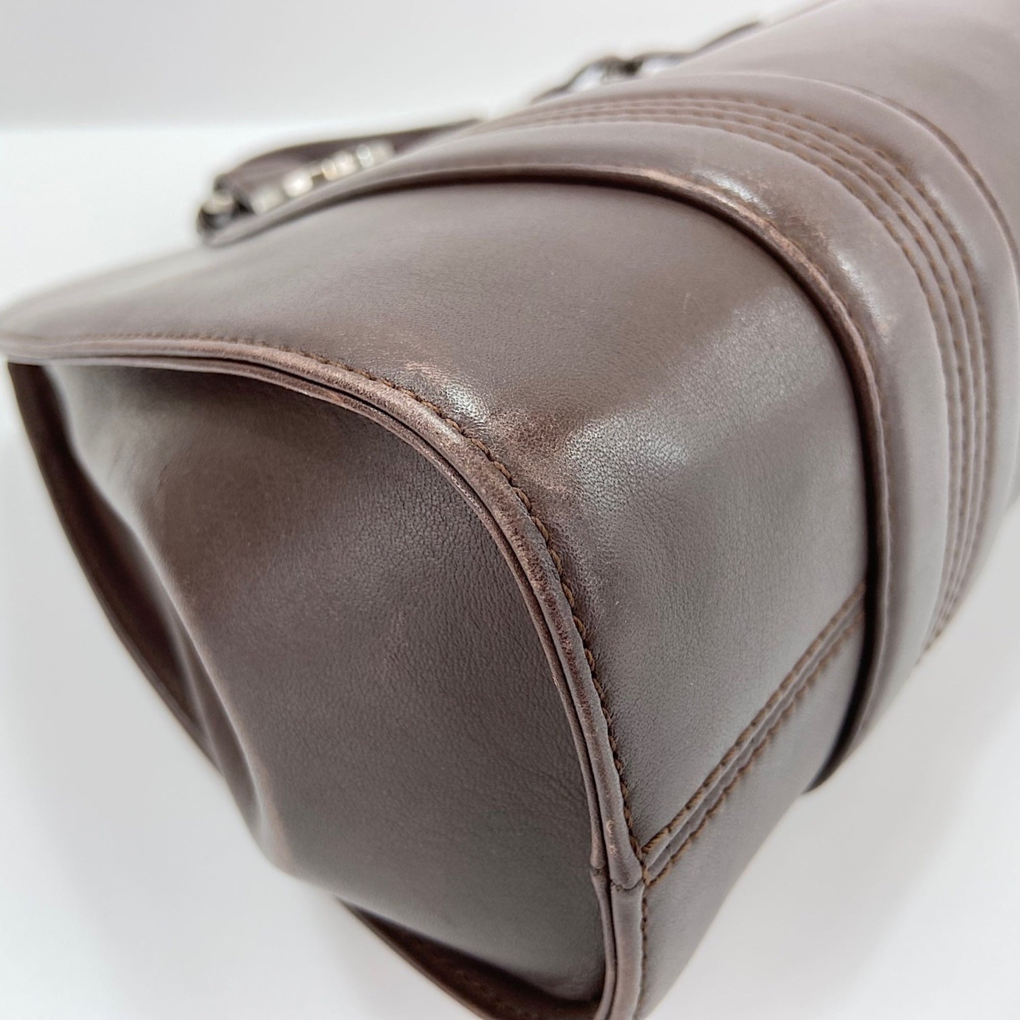 Loewe Brown Handbag (Pre-Owned)