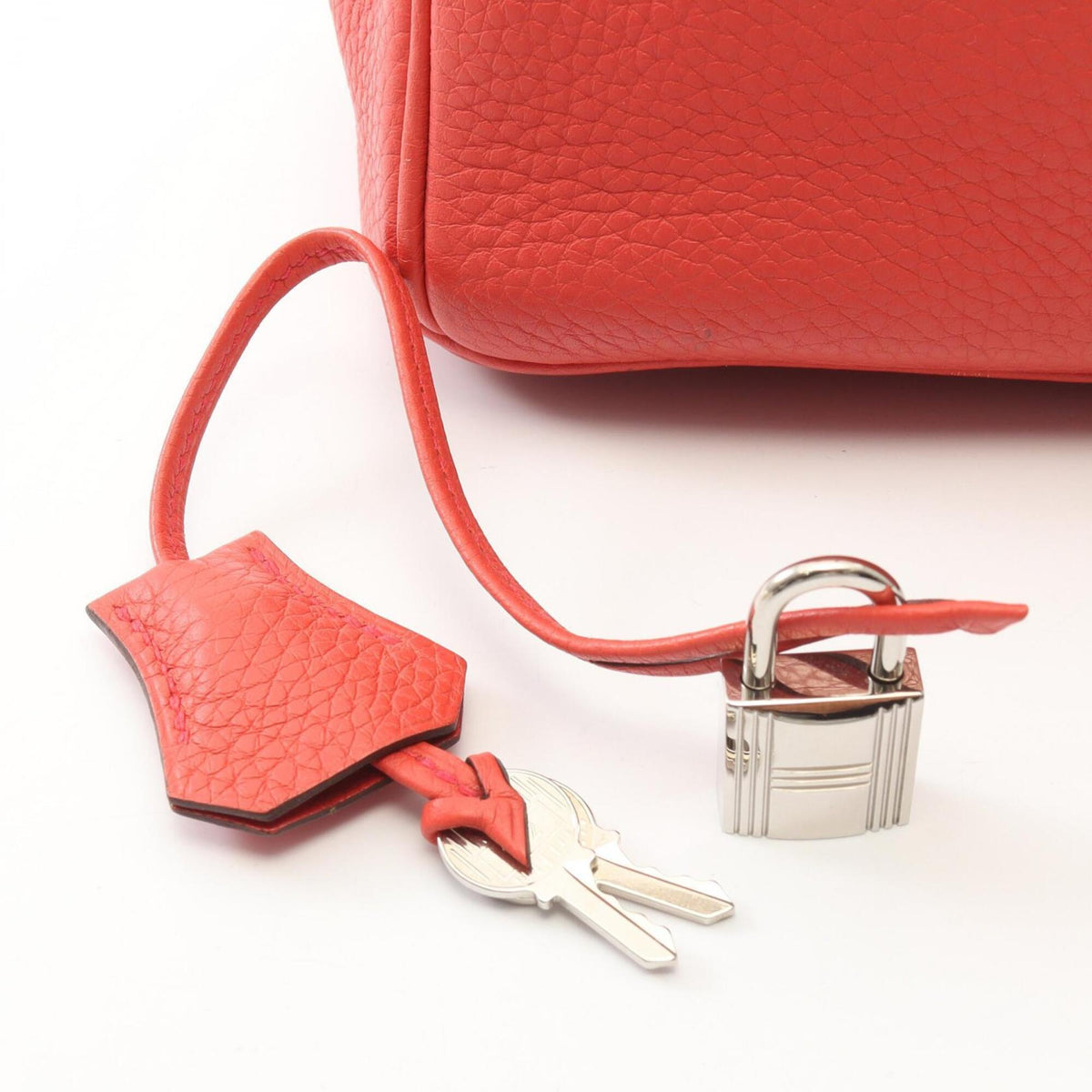 Hermes Pink Taurillon Clemence Leather Handbag (Pre-Owned)