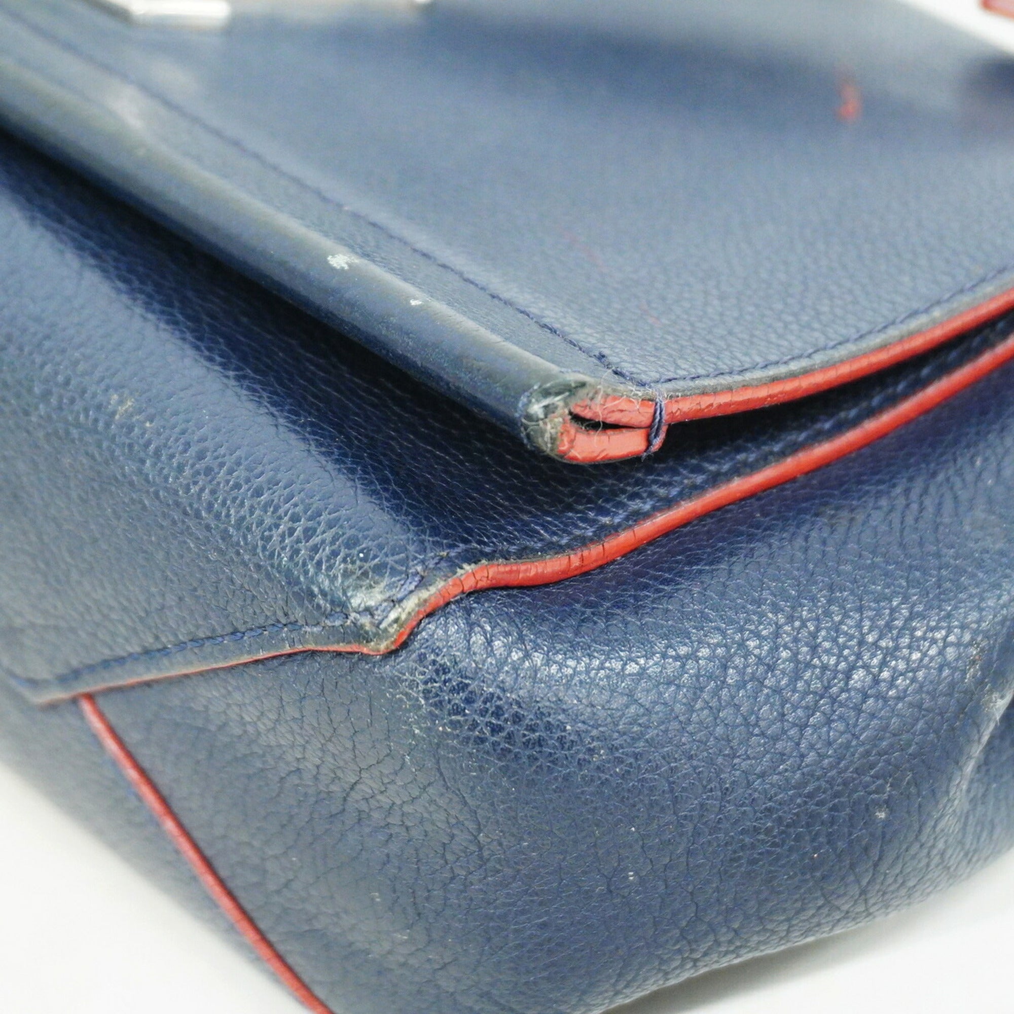 Louis Vuitton Marine Rouge Handbag (Pre-Owned)