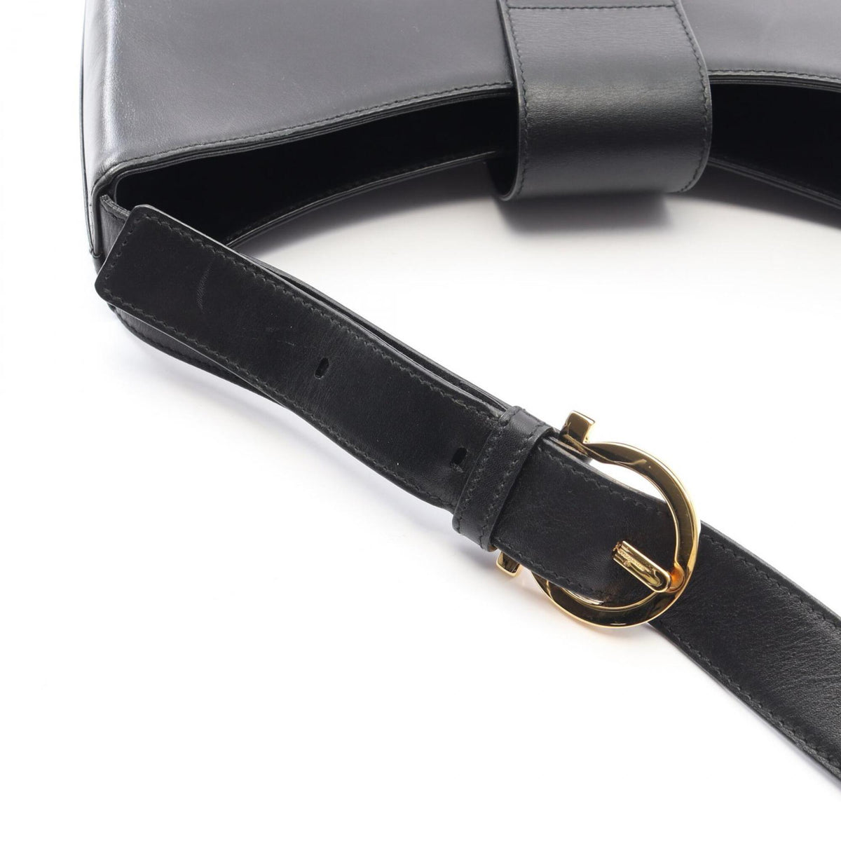 Salvatore Ferragamo Black Leather Handbag Shoulder Bag (Pre-Owned)