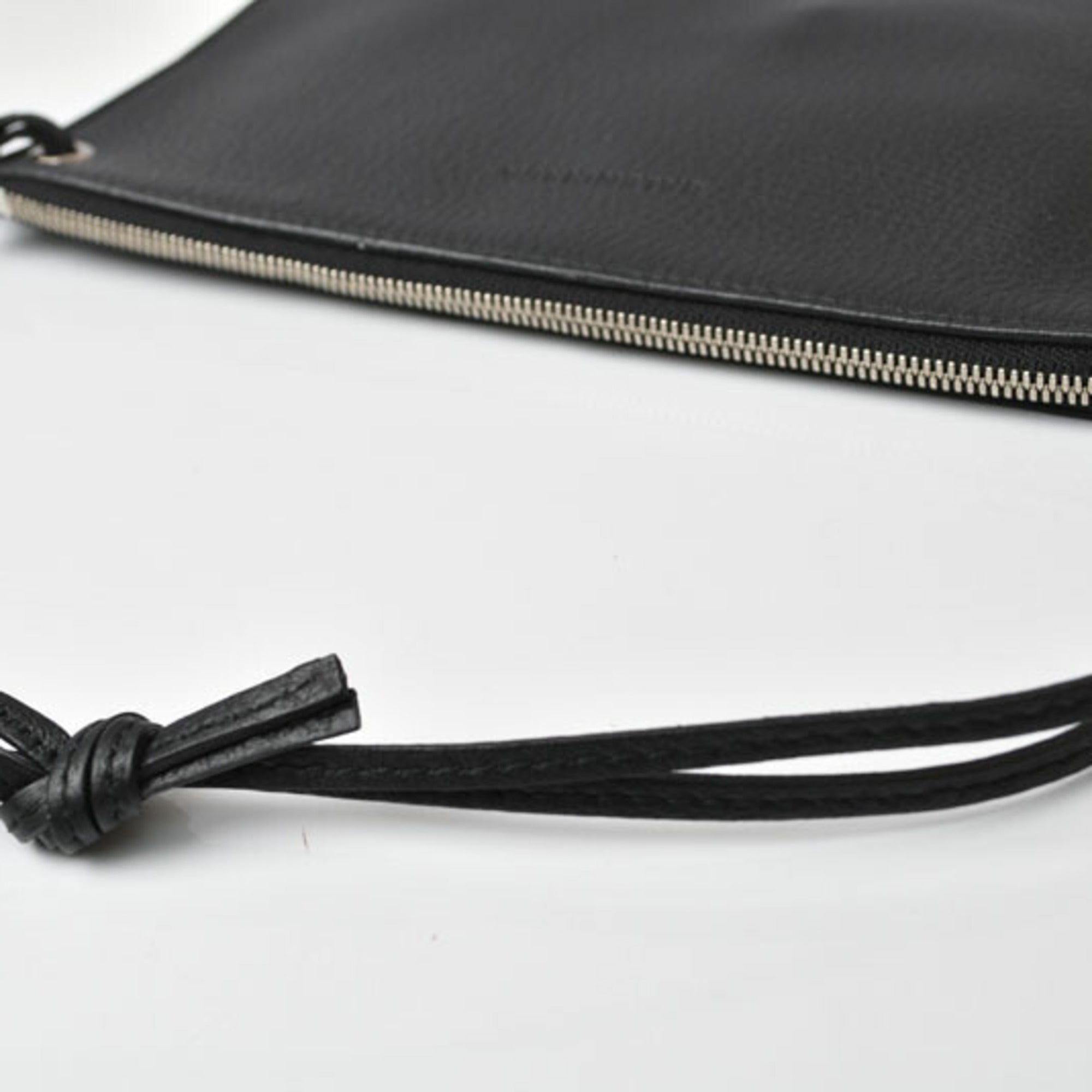 Balenciaga Black Leather Pouch (Pre-Owned)