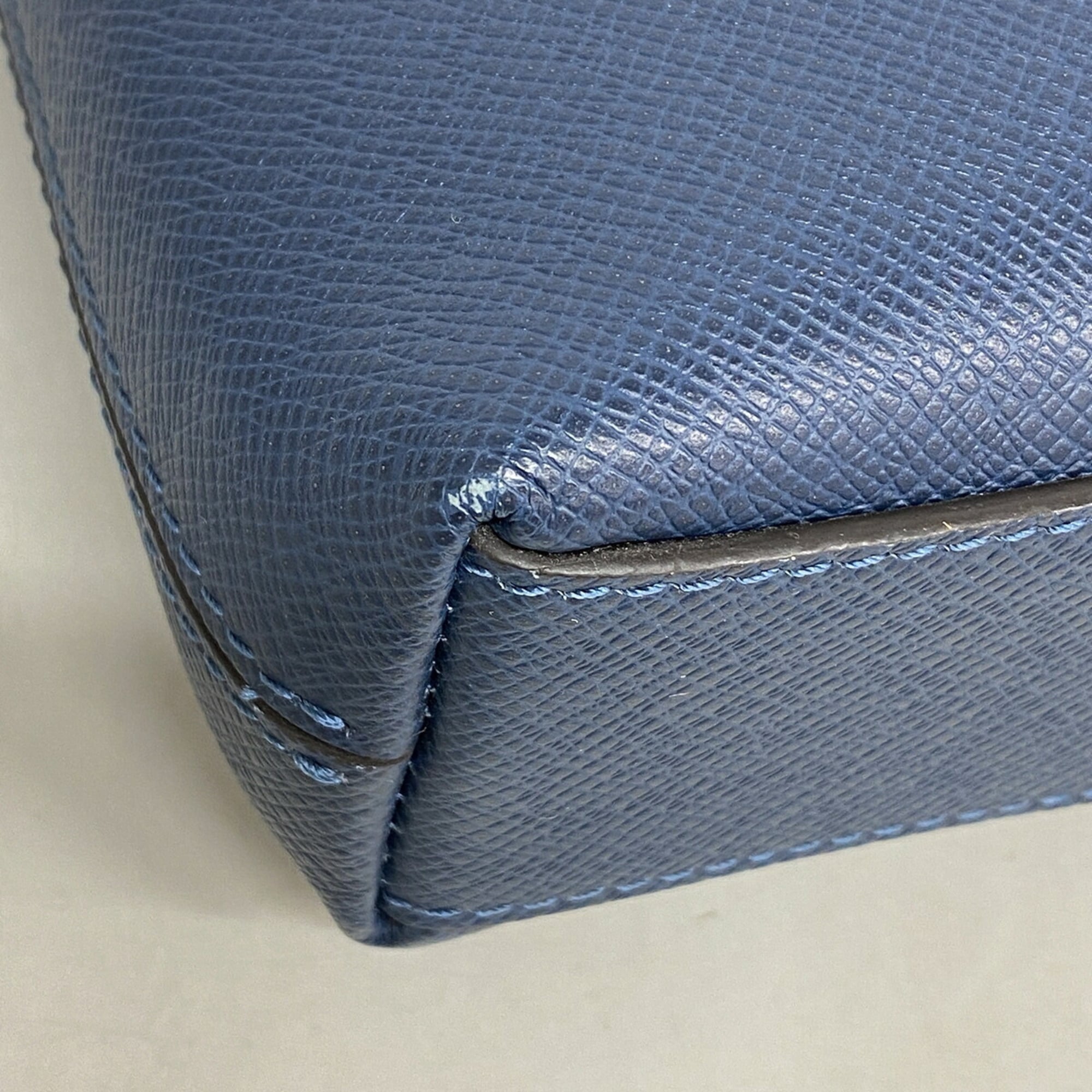 Louis Vuitton Ocean Shoulder Bag (Pre-Owned)