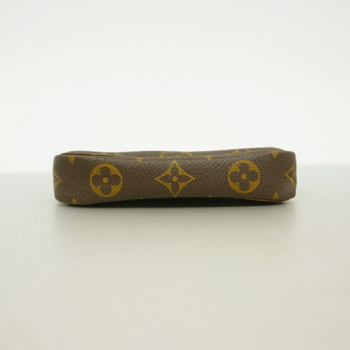 Louis Vuitton Brown Pouch (Pre-Owned)