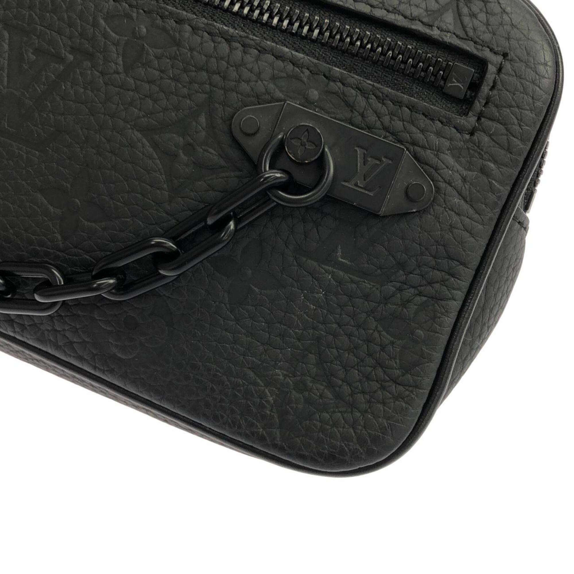 Louis Vuitton Black Leather Handbag Pochette (Pre-Owned)