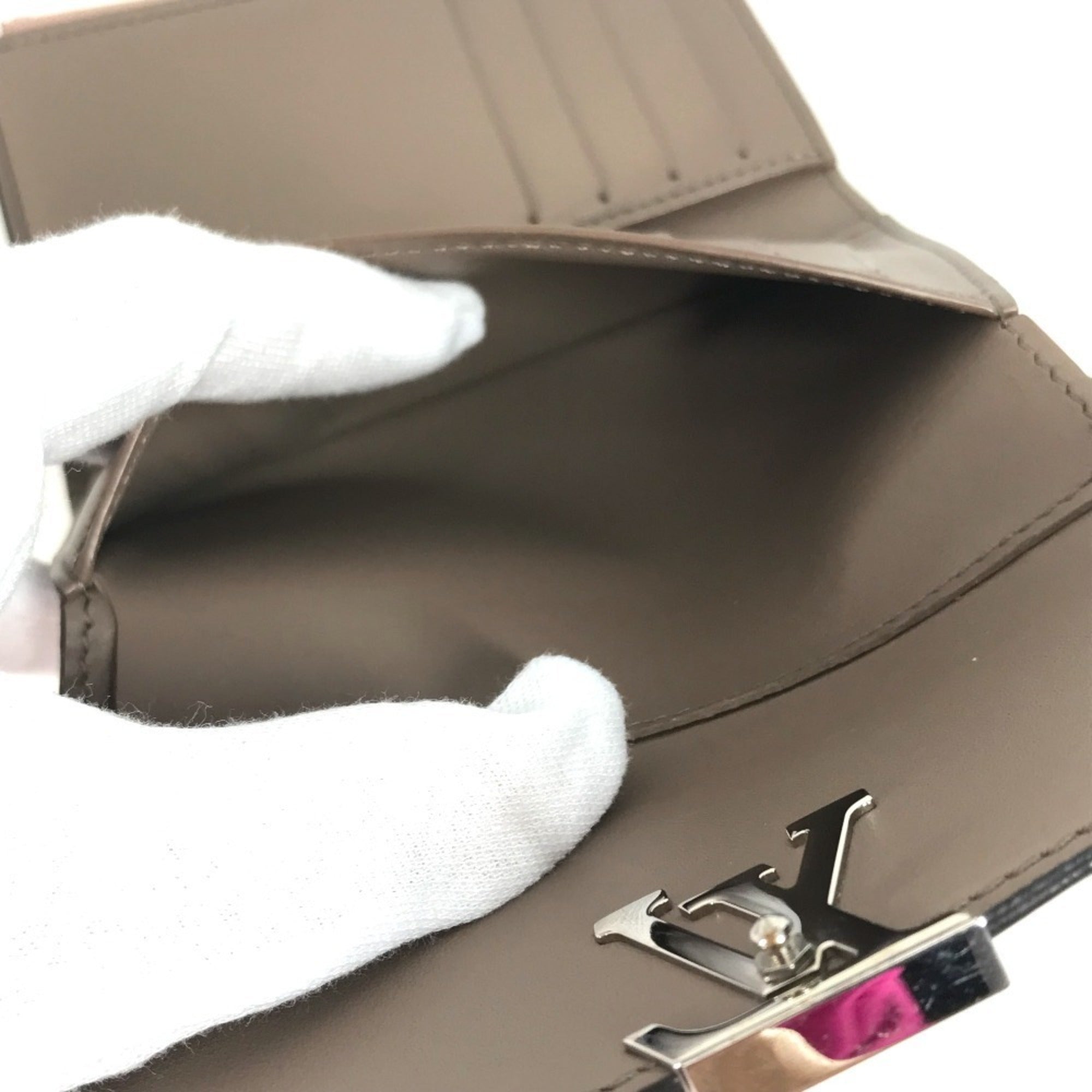 Louis Vuitton Taurillon Magnolia Pink Leather Wallet (Tri-Fold) (Pre-Owned)