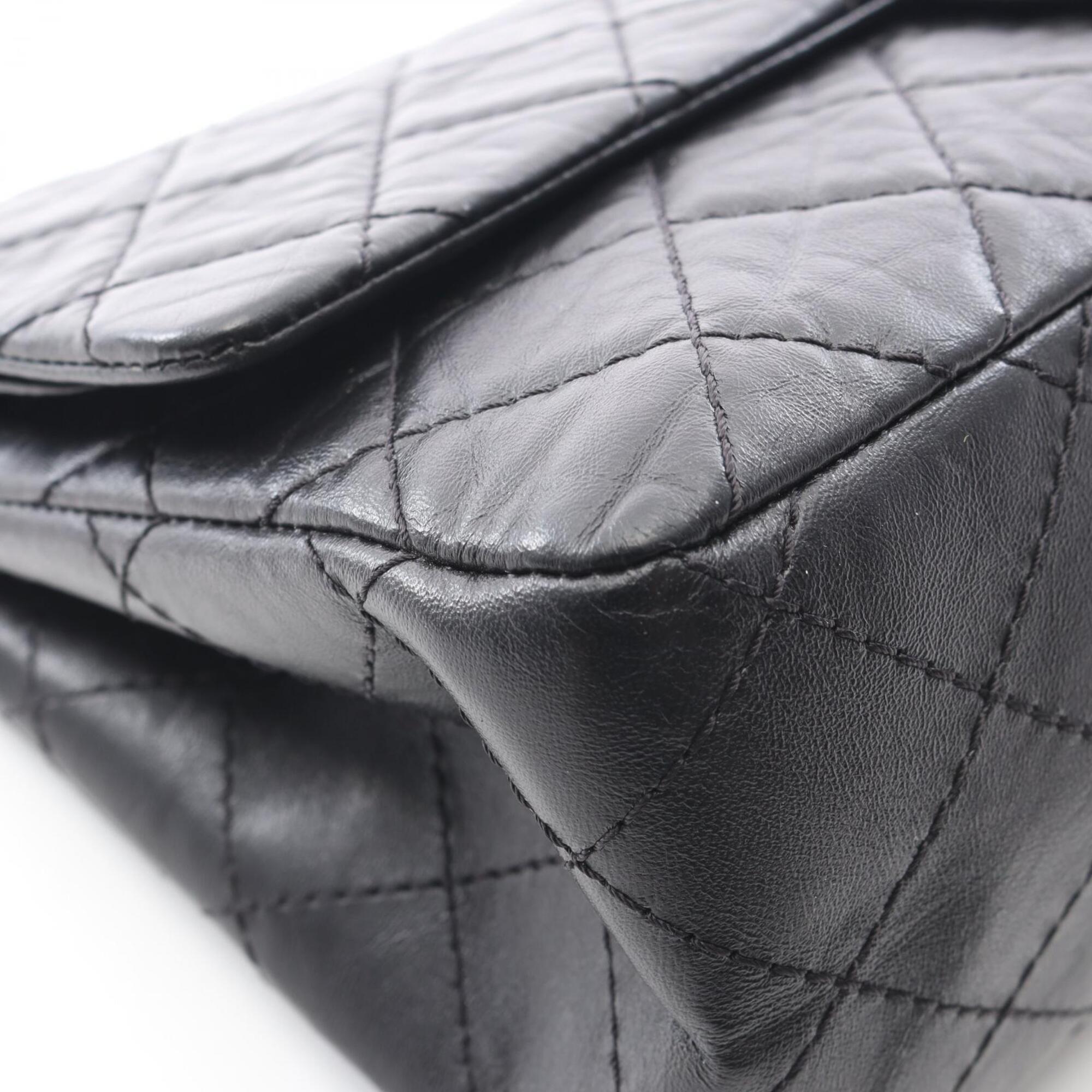 Chanel Black Leather Shoulder Bag (Pre-Owned)