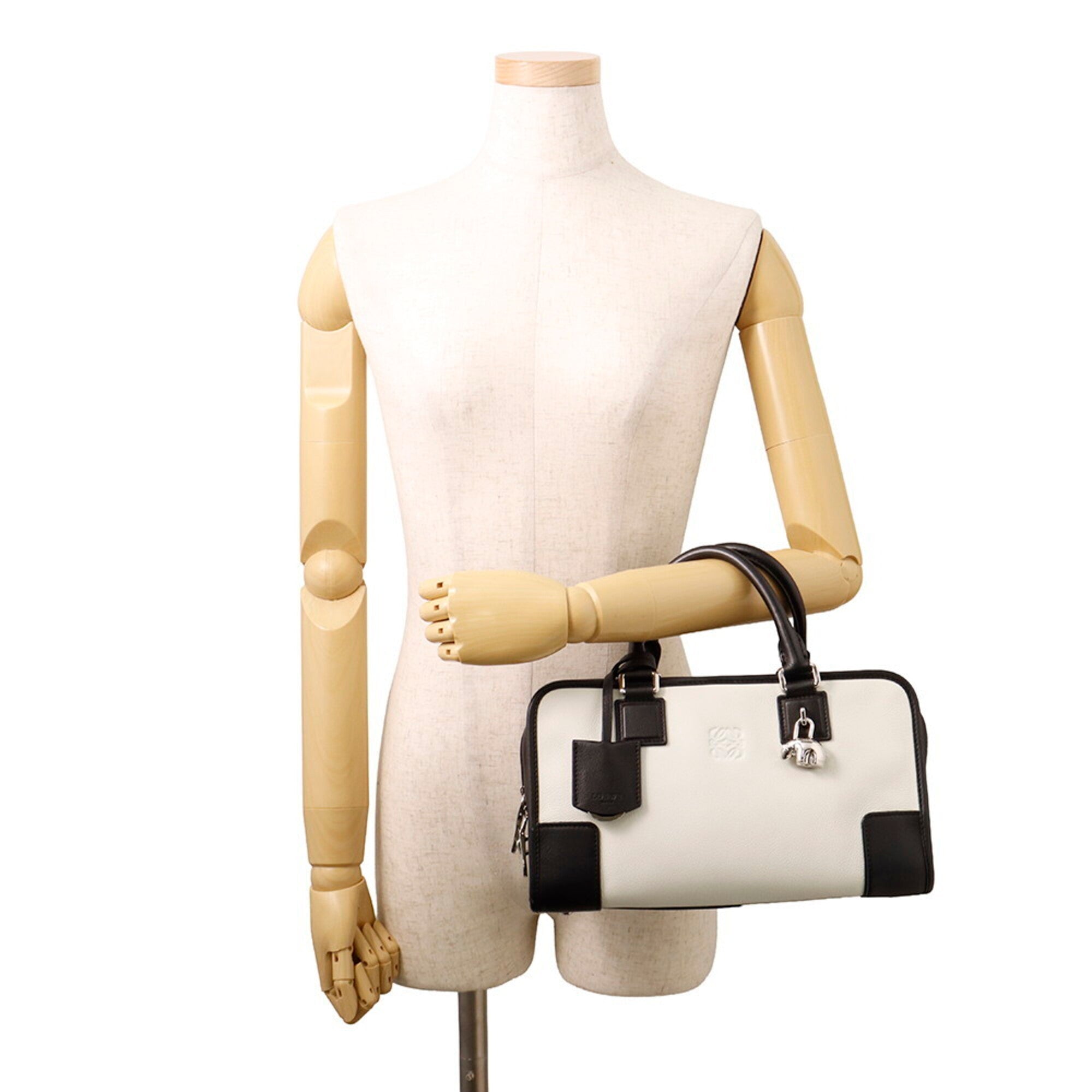 Loewe Amazona Black White Leather Handbag (Pre-Owned)