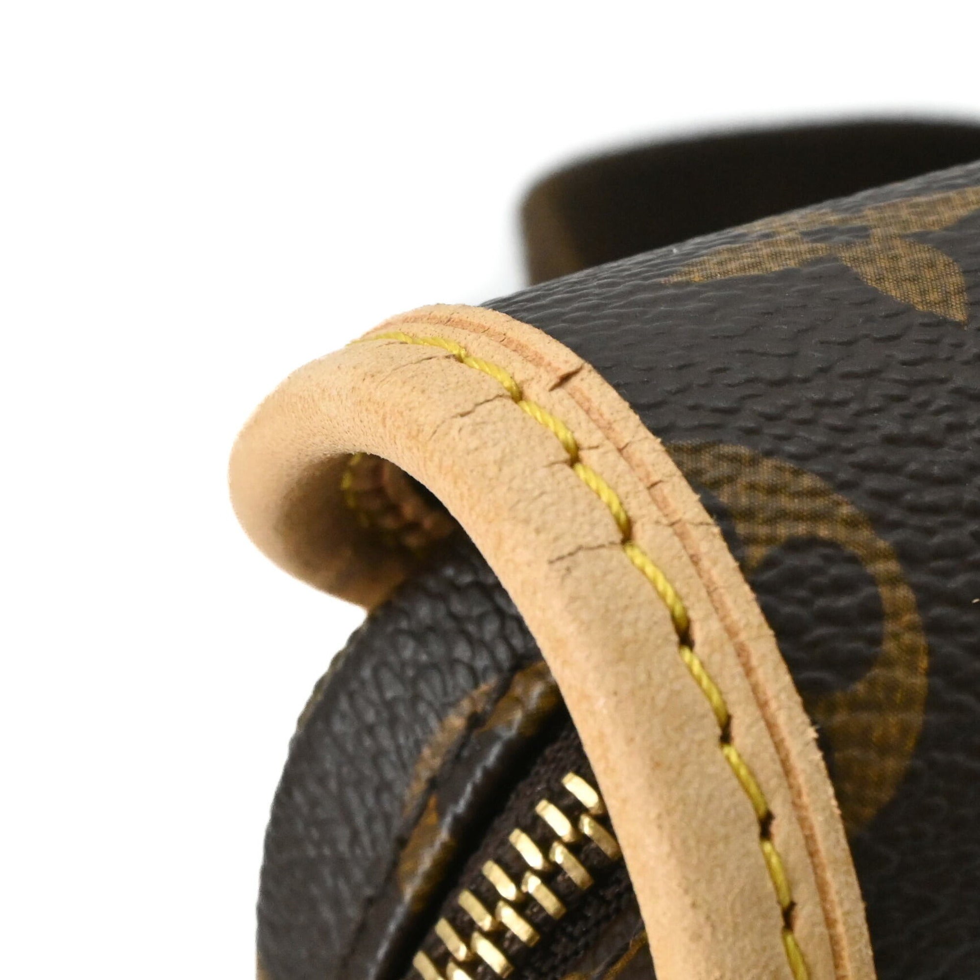 Louis Vuitton Brown Monogram Monogram Canvas Pouch (Pre-Owned)