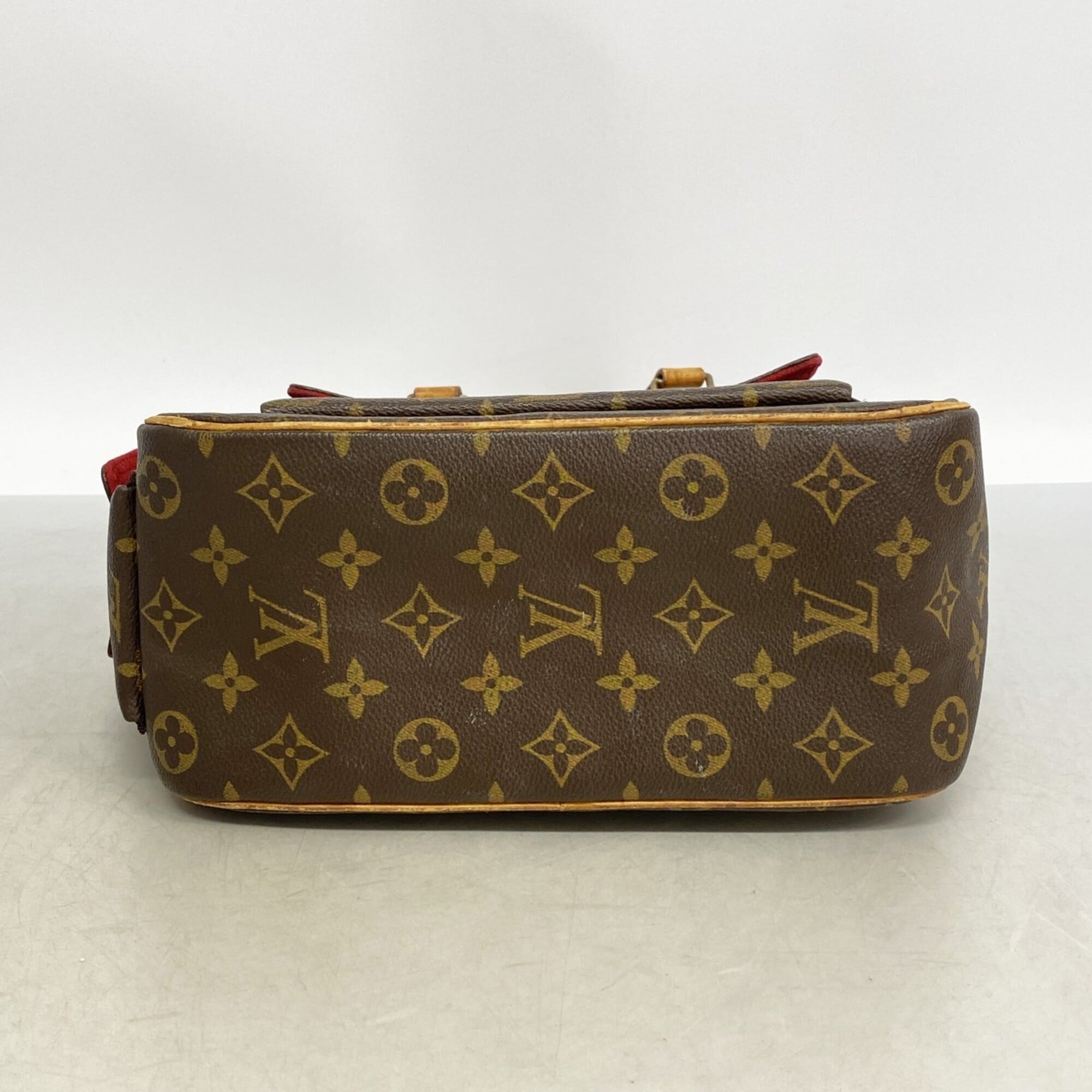 Louis Vuitton Brown Handbag (Pre-Owned)
