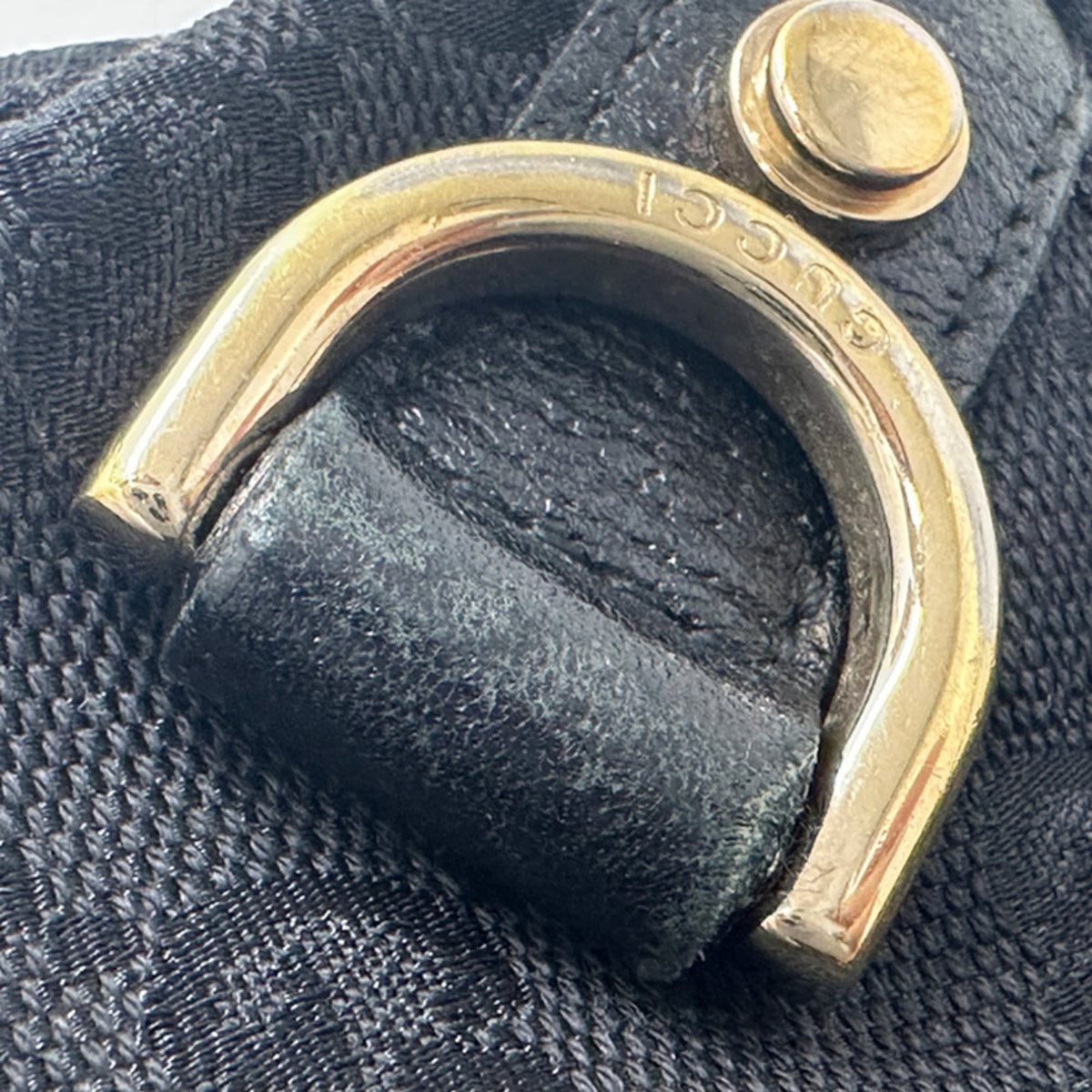 Gucci Black Monotone Gg Canvas Handbag (Pre-Owned)
