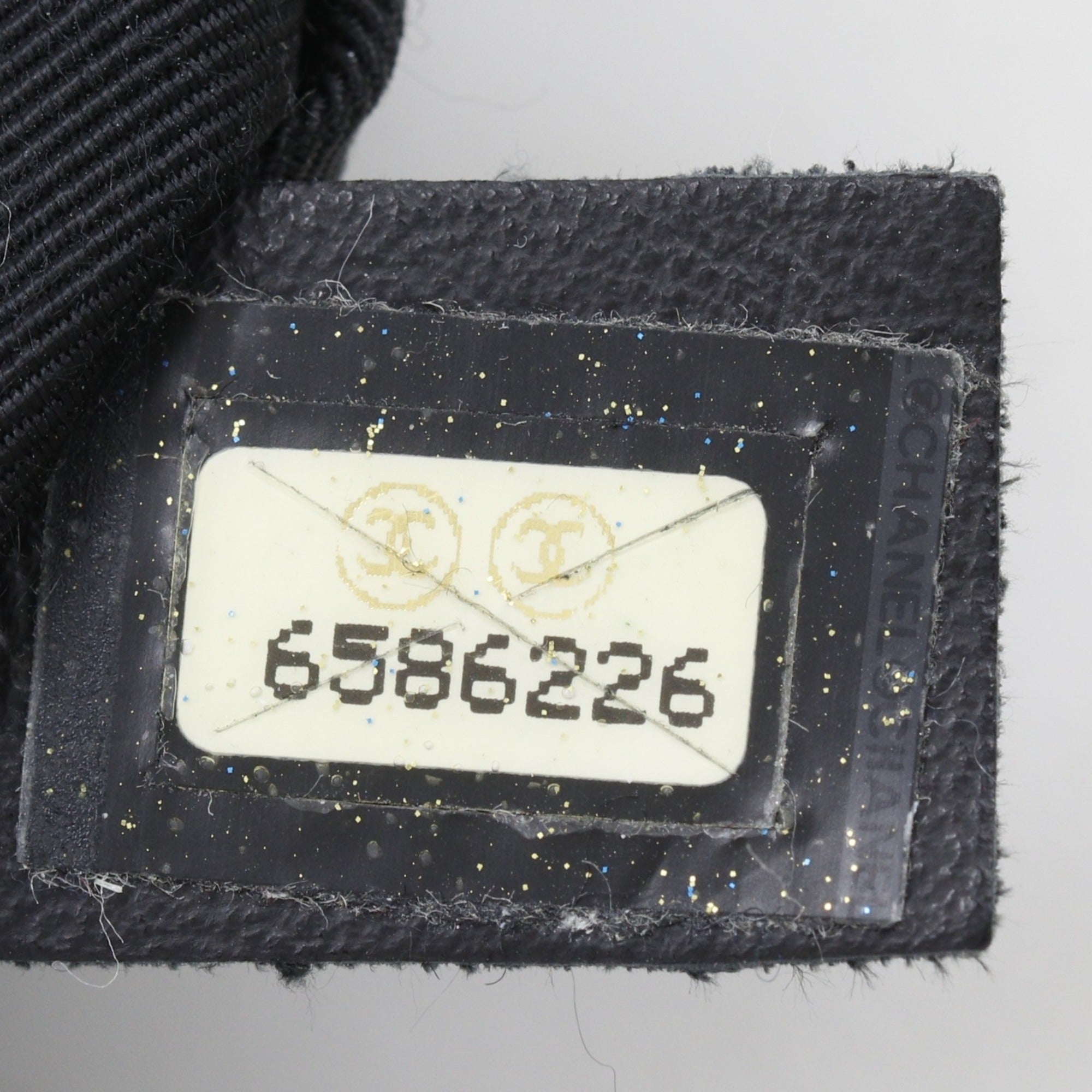 Chanel Wild Stitch Black Leather Handbag (Pre-Owned)