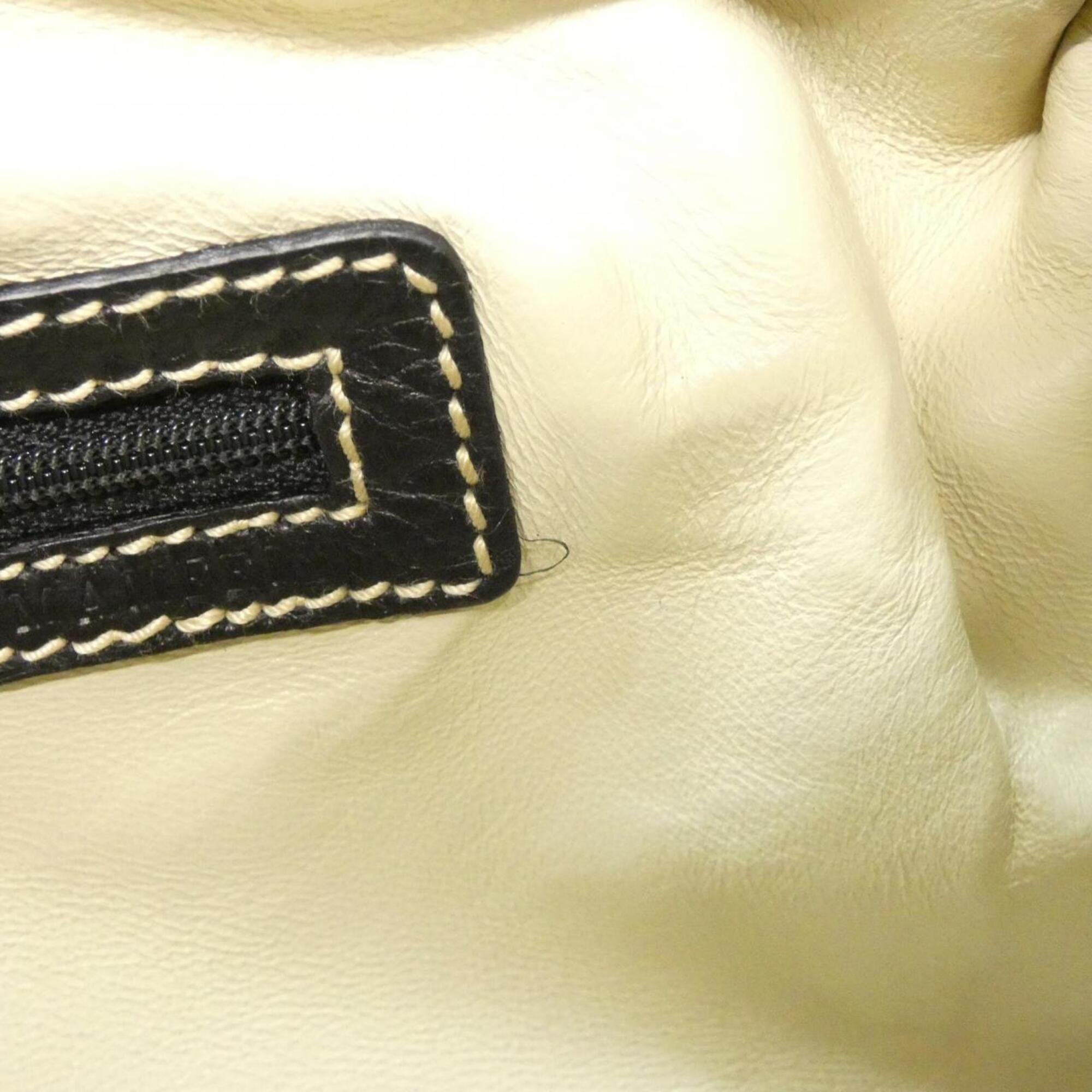 Bvlgari Black Leather Handbag (Pre-Owned)